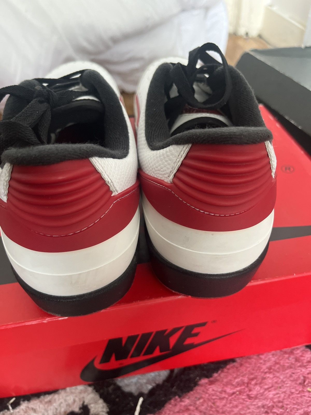 Jordan Brand Jordan 2 "Low Chicago" Size US 10 / EU 43 - 4 Thumbnail