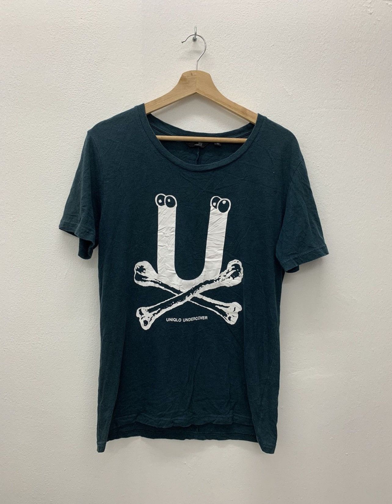 Undercover × Uniqlo Uniqlo Undercover Skeleton U logo Design Graphic Tee Size US M / EU 48-50 / 2 - 1 Thumbnail