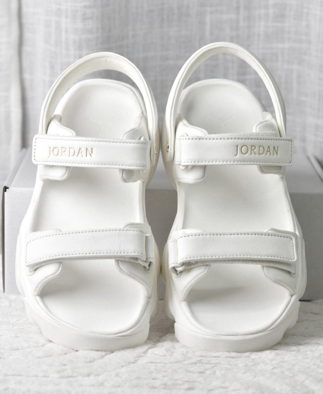 Jordan Brand Air Jordan Wmns Jordan Deja Sandal | FN5036-100 Size US 12 / IT 42 - 2 Thumbnail