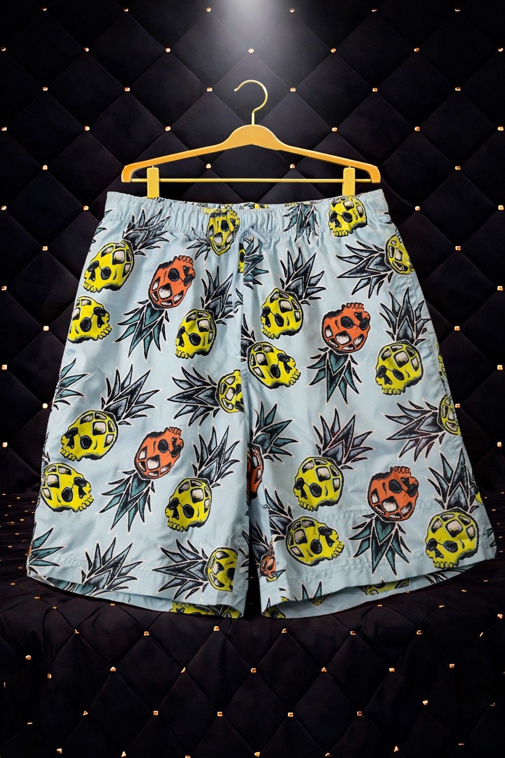Other SKULL PINEAPPLE PRINT SWIM TRUNK SHORTS Size US 32 / EU 48 - 1 Preview