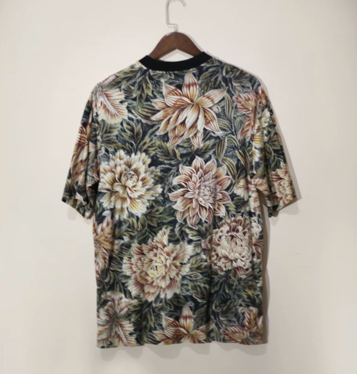 Y-3 Y-3 short sleeve with floral illustration print J35 Size US M / EU 48-50 / 2 - 4 Thumbnail