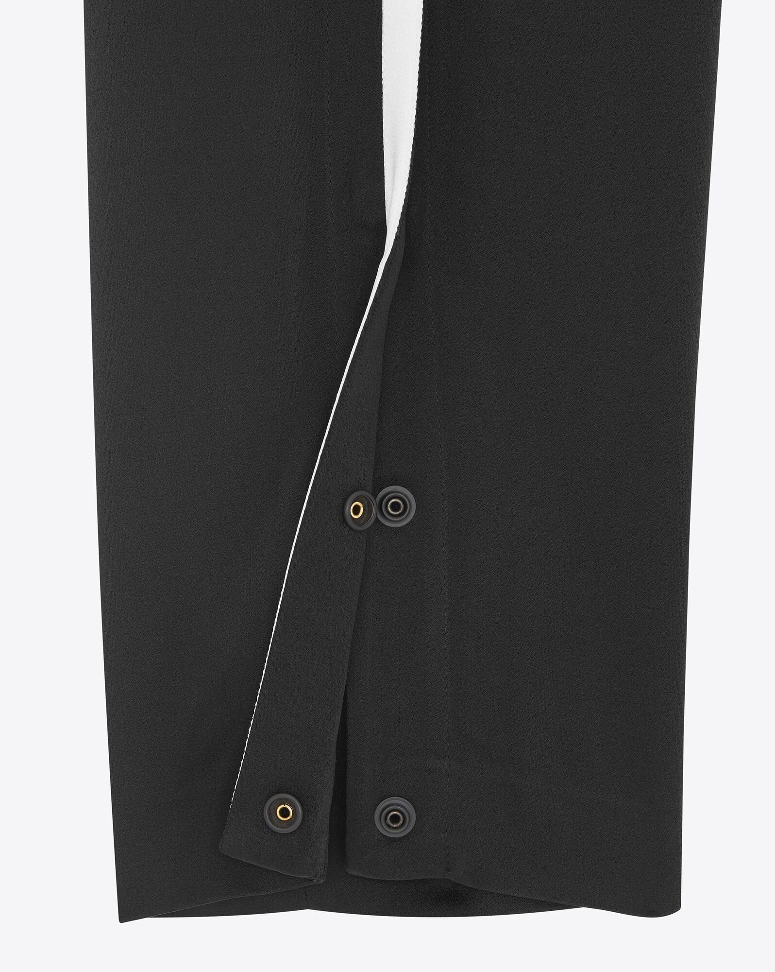 Saint Laurent Paris oc11z1225 737560 Sweatpants & Joggers in Crepe Satin Black Size US 32 / EU 48 - 2 Thumbnail