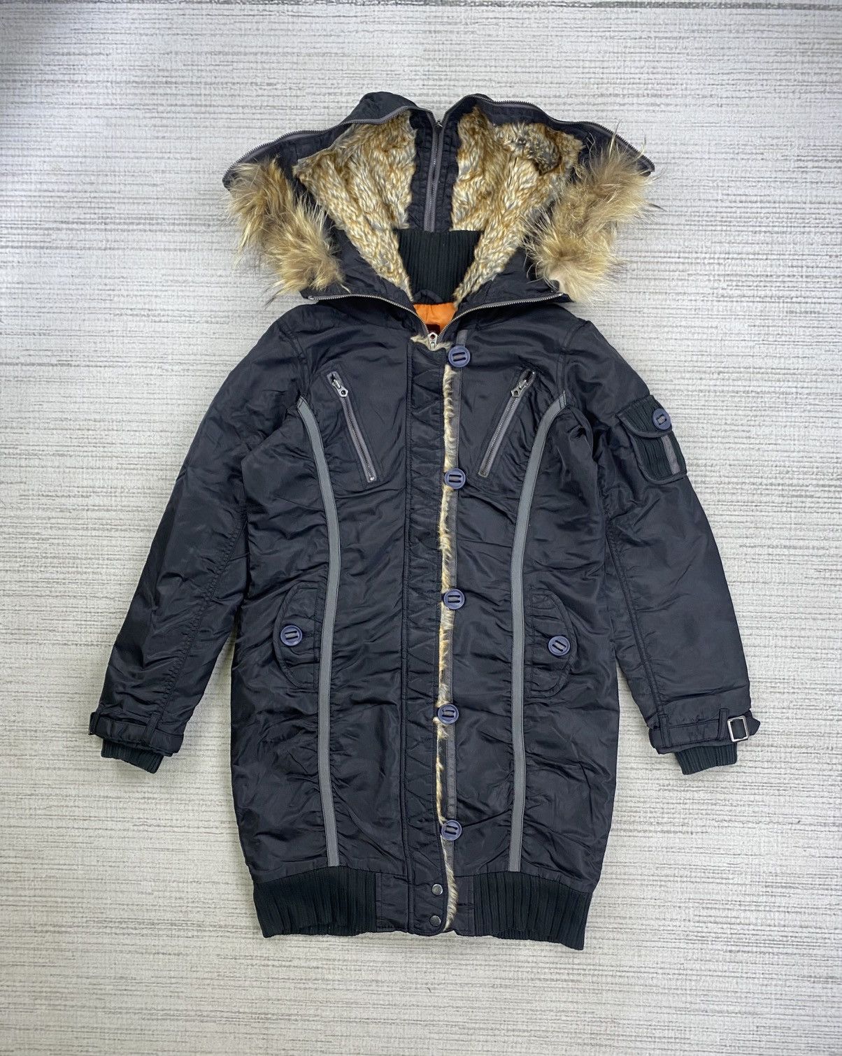 Avirex Vintage Avirex Air Station Faux Fur Hoodie Long Jacket Size US M / EU 48-50 / 2 - 1 Thumbnail