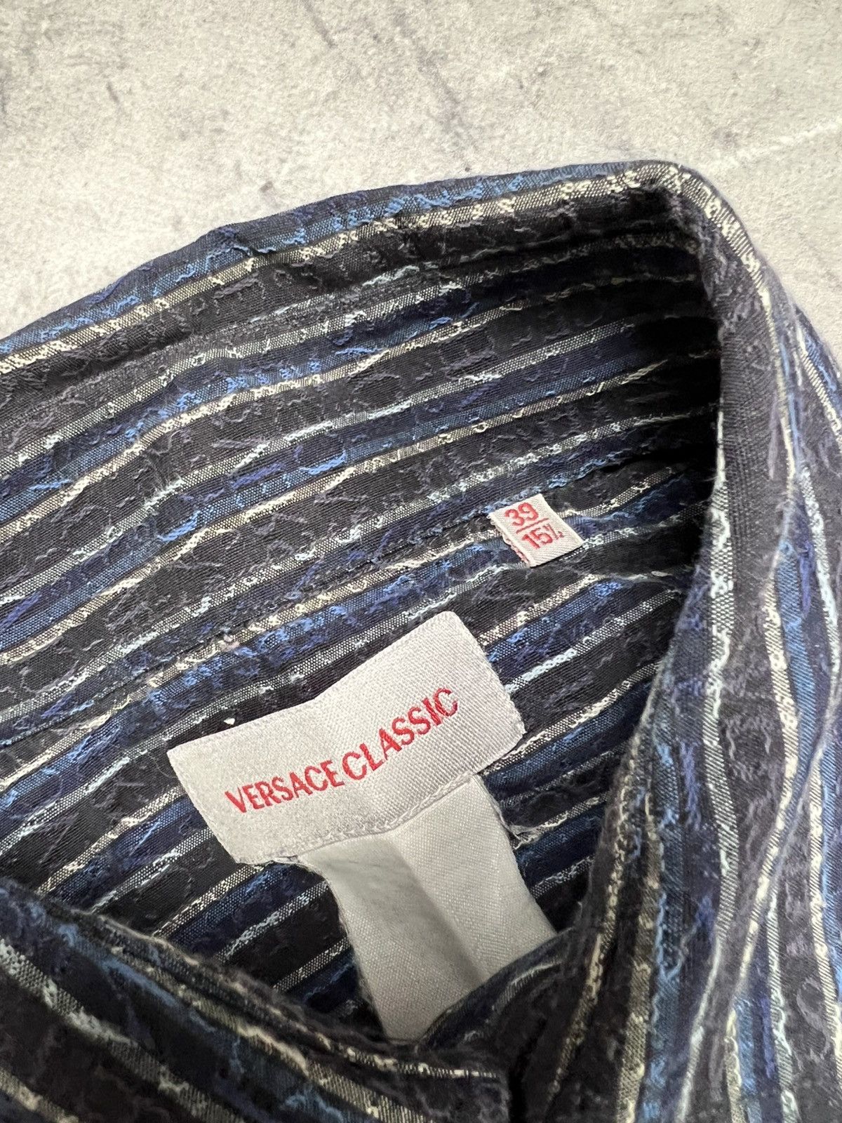 Versace Versace classic Monogram Shirt Size US L / EU 52-54 / 3 - 6 Thumbnail