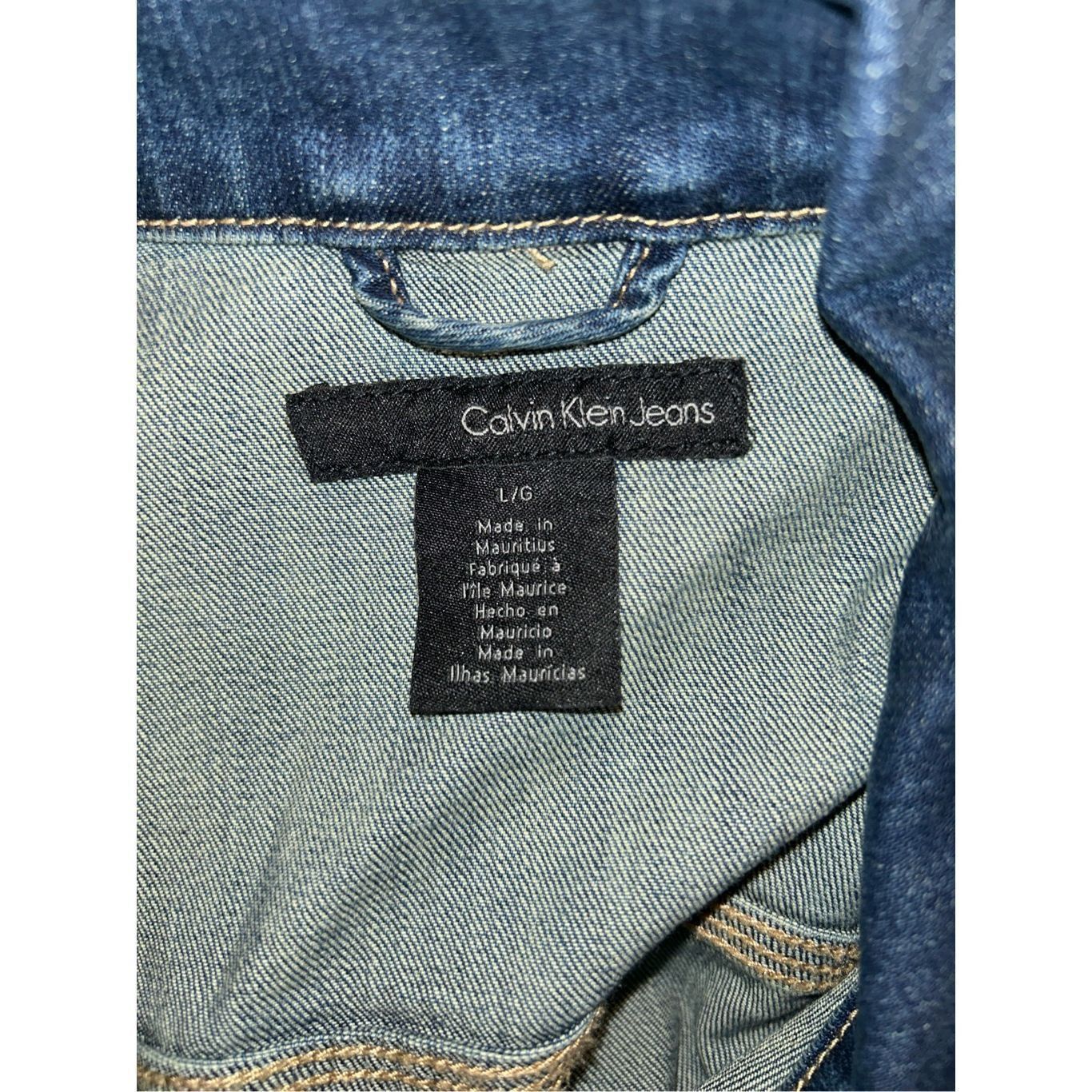 Calvin Klein Calvin Klein Jeans Blue Long Sleeve Collared Jean Jacket Size Large Size L / US 10 / IT 46 - 3 Thumbnail