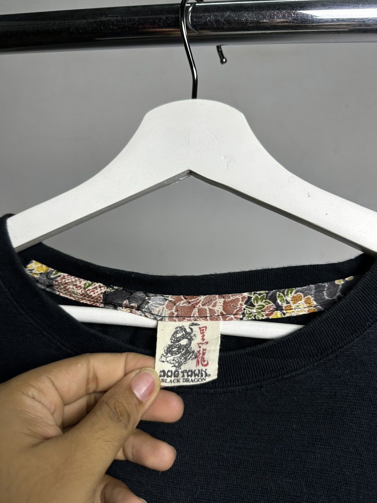 Dogtown Dogtown Black Dragon Y2k Streetwear Longsleeve Tshirt Size US L / EU 52-54 / 3 - 7 Thumbnail