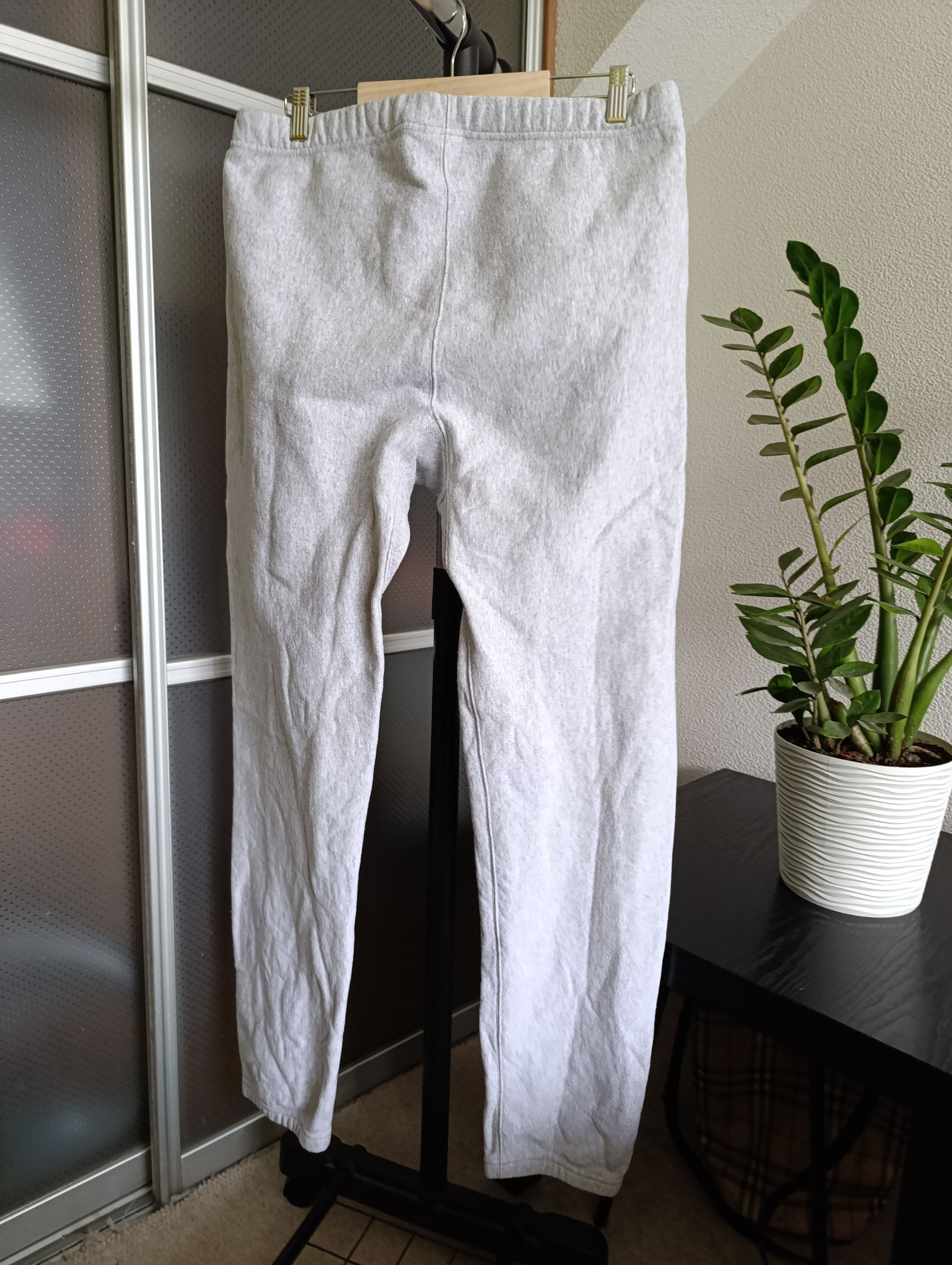 Champion × Vintage CHAMPION REVERSE WEAVE VINTAGE SWEAT PANTS Size US 36 / EU 52 - 12 Thumbnail
