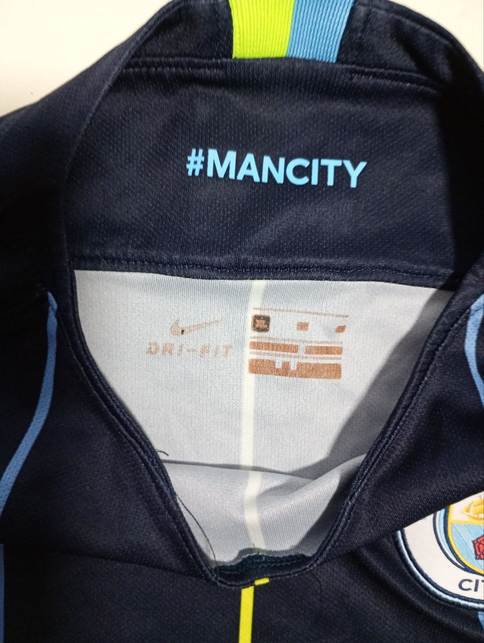 Nike Nike Manchester City Away Jersey 2018-2019 Kids size XL Size US S / EU 44-46 / 1 - 7 Thumbnail