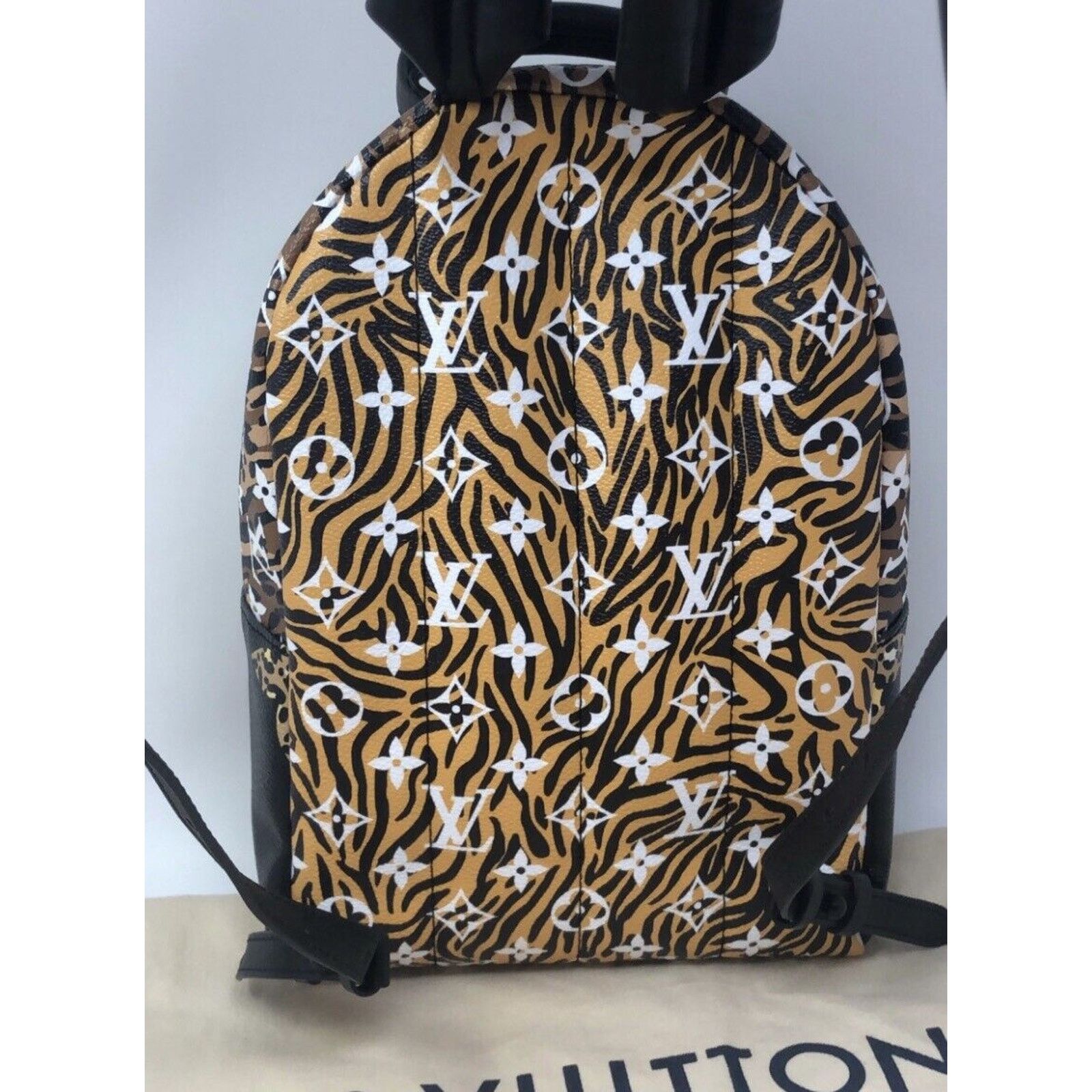 Louis Vuitton Louis Vuitton Jungle Monogram Palm Springs PM Backpack Size ONE SIZE - 8 Thumbnail