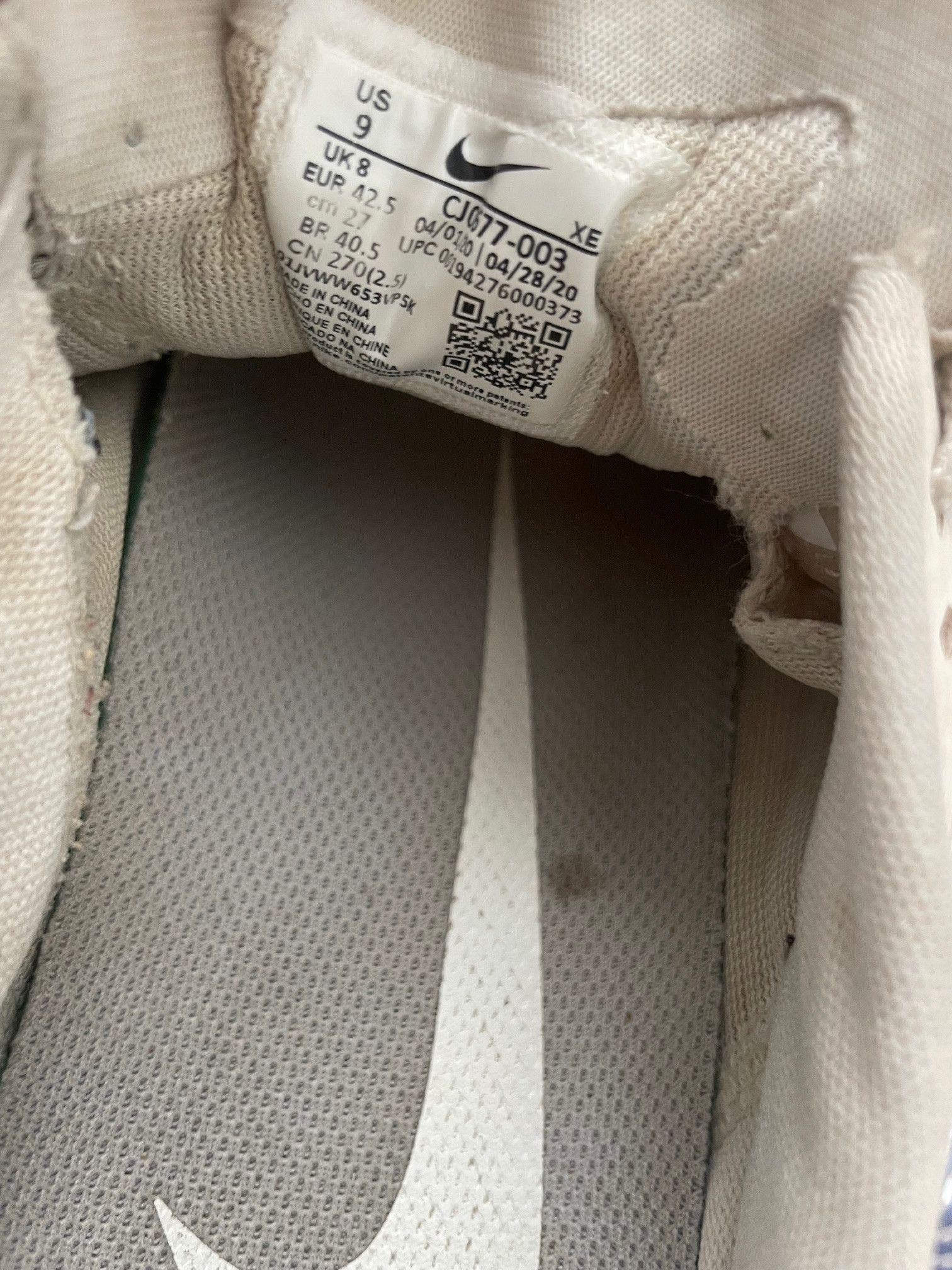 Nike Nike Air Zoom Pegasus Size US 9 / EU 42 - 4 Thumbnail