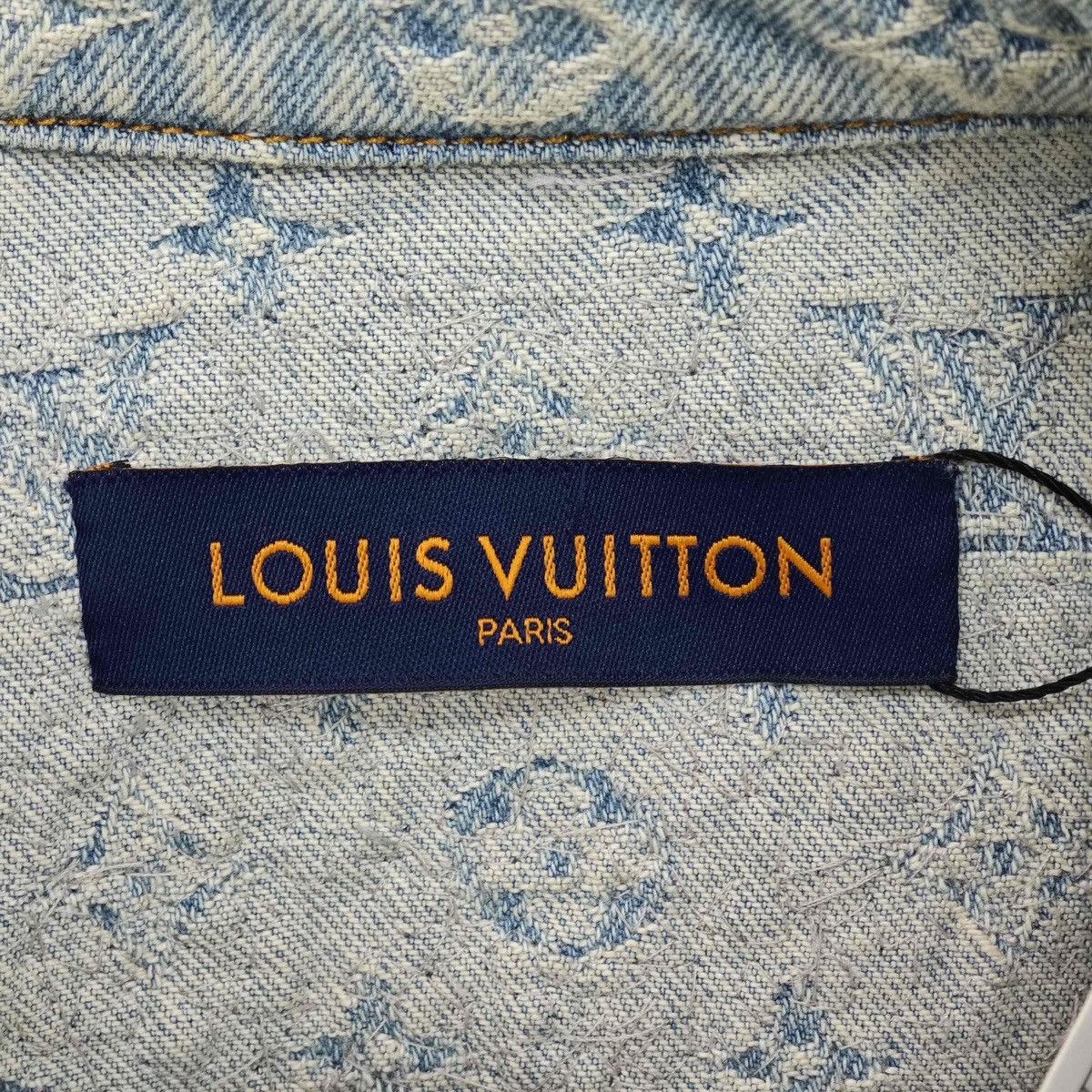 Louis Vuitton Made-to-Order Crystal-Embellished Monogram Denim Shirt Size US S / EU 44-46 / 1 - 3 Thumbnail