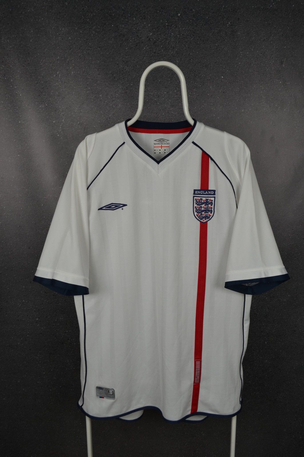 Umbro × Vintage England Home Vintage Football Shirt Umbro Retro Size L Size US L / EU 52-54 / 3 - 1 Thumbnail