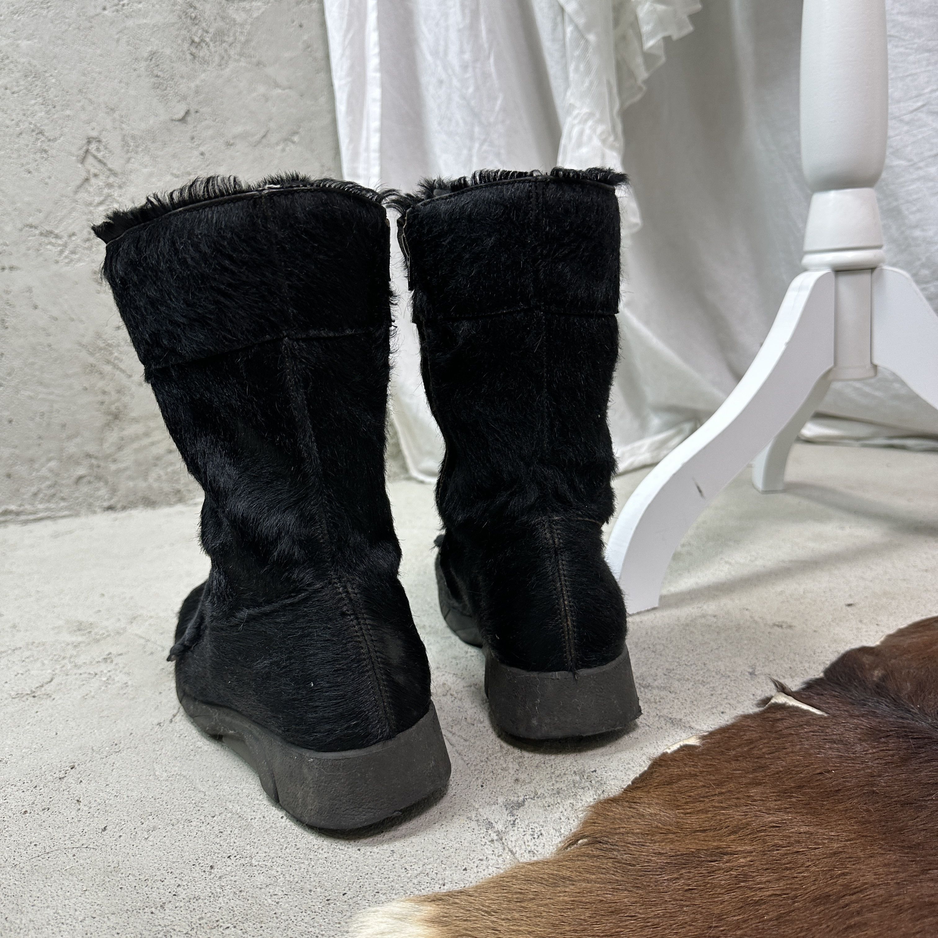 Vintage Vintage Leather Pony Hair Bumper Snowboots Y2K Size US 8 / IT 38 - 9 Thumbnail