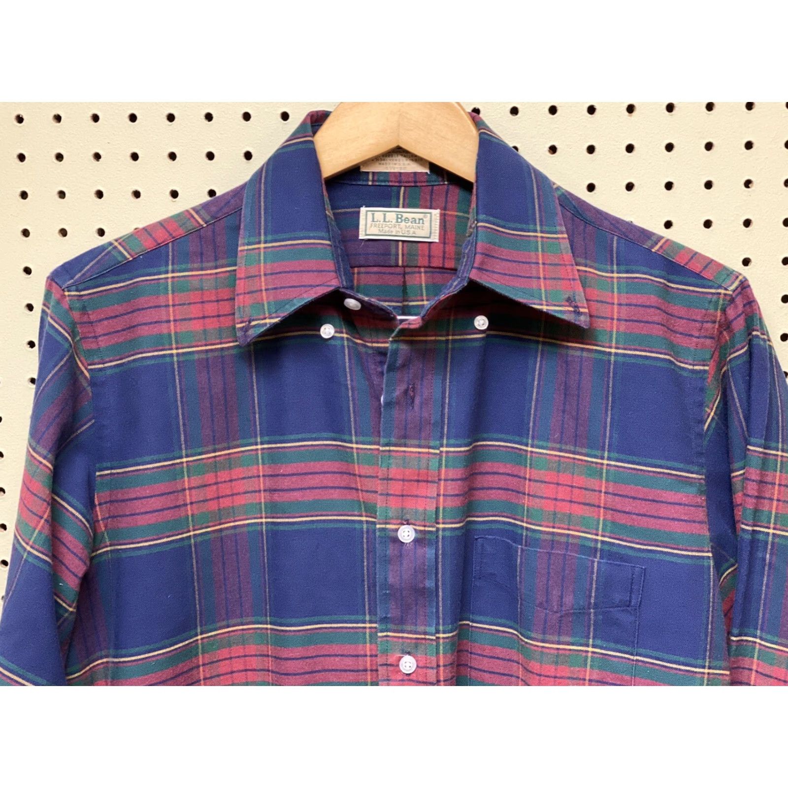 Vintage VINTAGE L.L. Bean Mens Button-Down Dress Shirt Size 15.5 32 Plaid Made In USA Size 42R - 3 Thumbnail