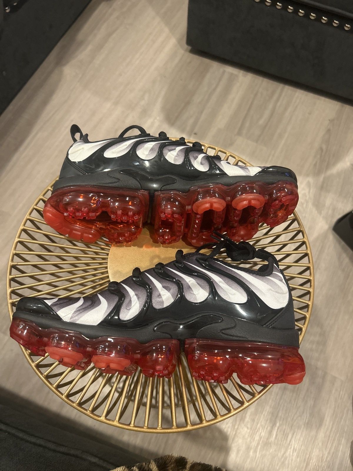 Nike Air Vapormax Plus Size 7 Mens Size US 7 / EU 40 - 4 Thumbnail