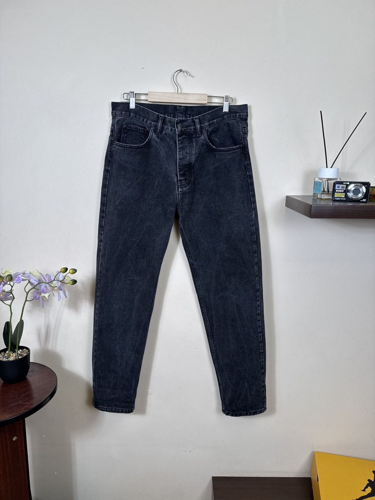 Carhartt Wip Carhartt WIP Newel Pants Denim Men Black 31 L Washed Jeans Size US 31 - 23 Thumbnail