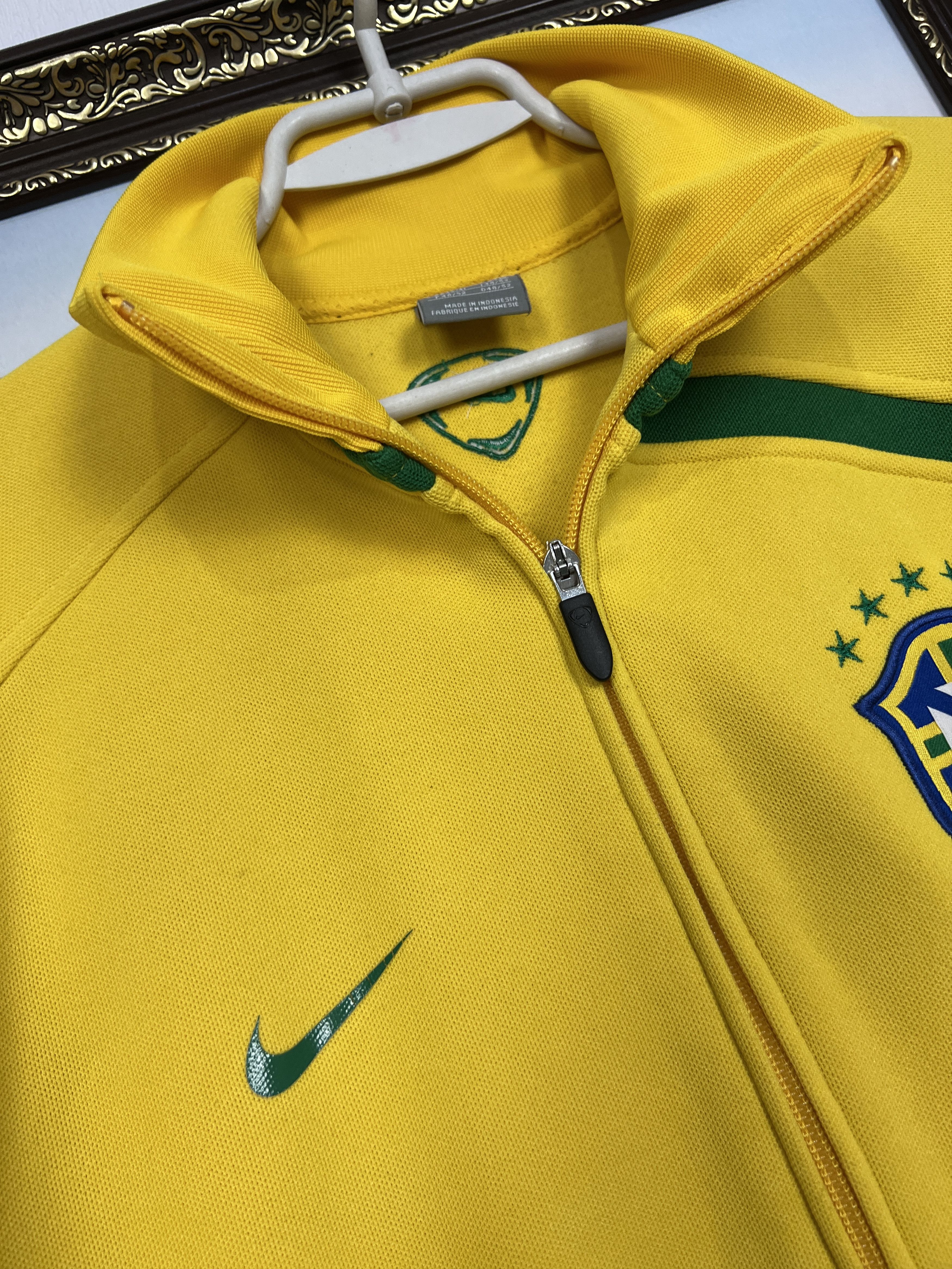 Nike Vintage Brazil Football Jacket Soccer Track Top National Size US M / EU 48-50 / 2 - 7 Thumbnail