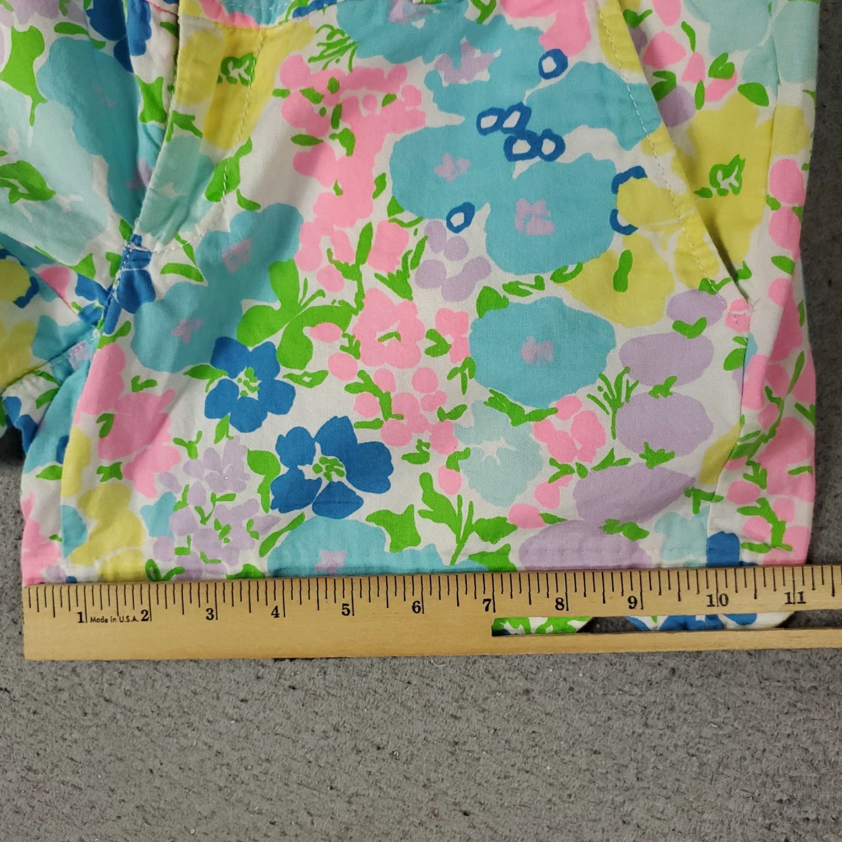 Lilly Pulitzer Lilly Pulitzer Chino Shorts Womens Size 2 Pink Floral Flat Front Size 26" / US 2 / IT 38 - 7 Thumbnail