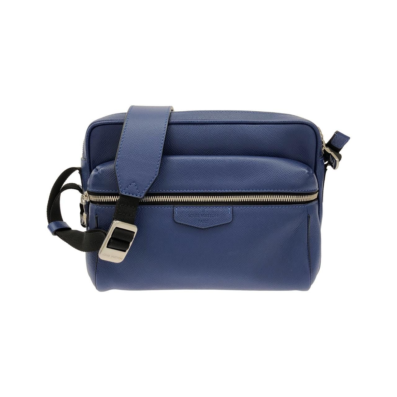 Louis Vuitton Louis Vuitton Louis Vuitton Taiga Outdoor Messenger Shoulder Bag Leather Shoulder Bag M33437 DUTY FREE for USA Size ONE SIZE - 1 Thumbnail