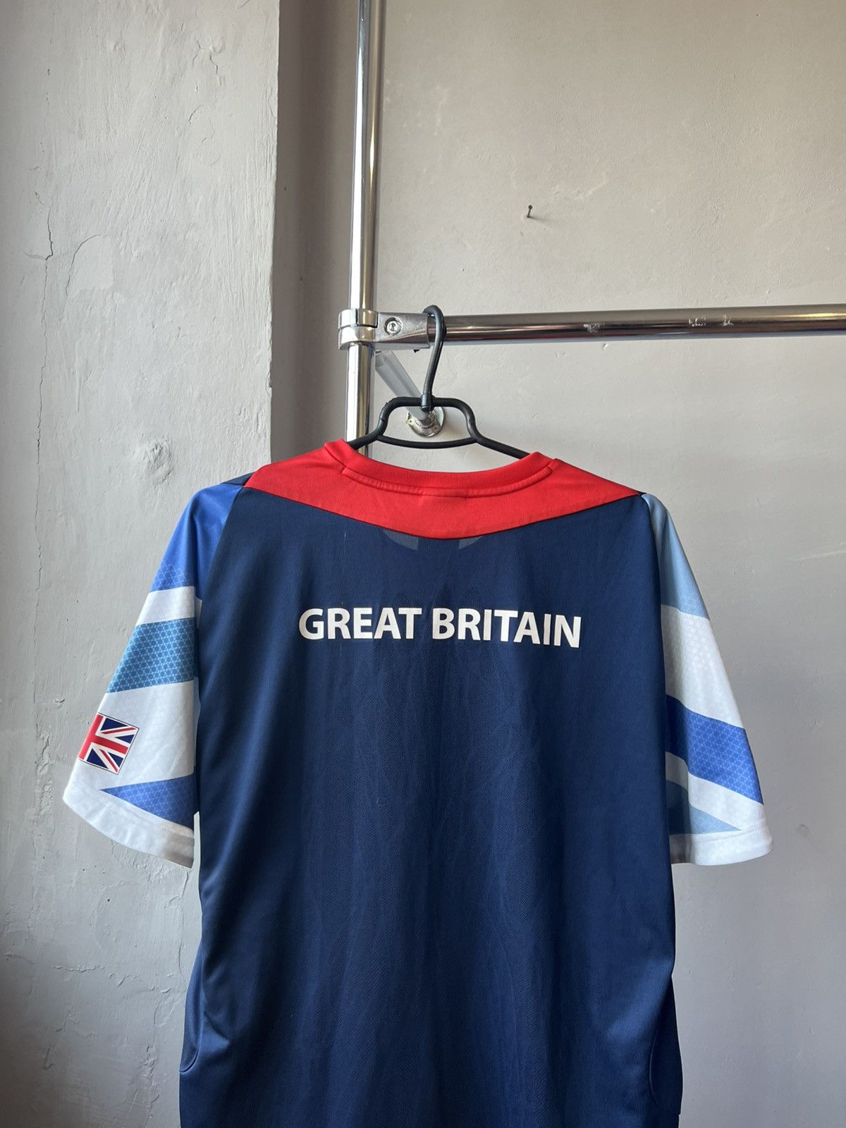 Adidas 2012 LONDON OLYMPIC GAMES GREAT BRITAIN TRAININGJERSEY SHIRT Size US L / EU 52-54 / 3 - 13 Thumbnail