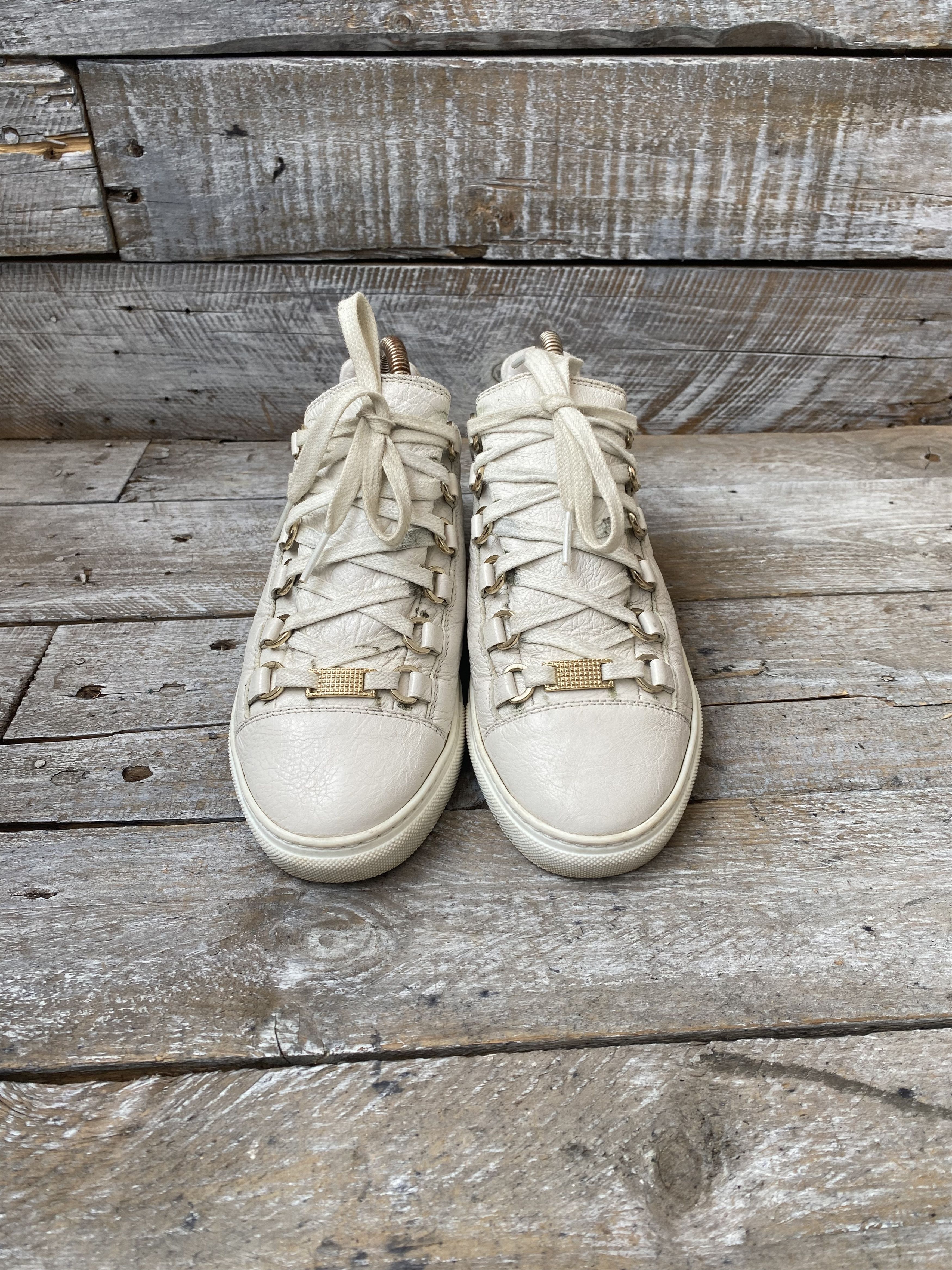 Balenciaga Balenciaga arena white low-top sneakers sz 36 Size US 6 / IT 36 - 1 Thumbnail