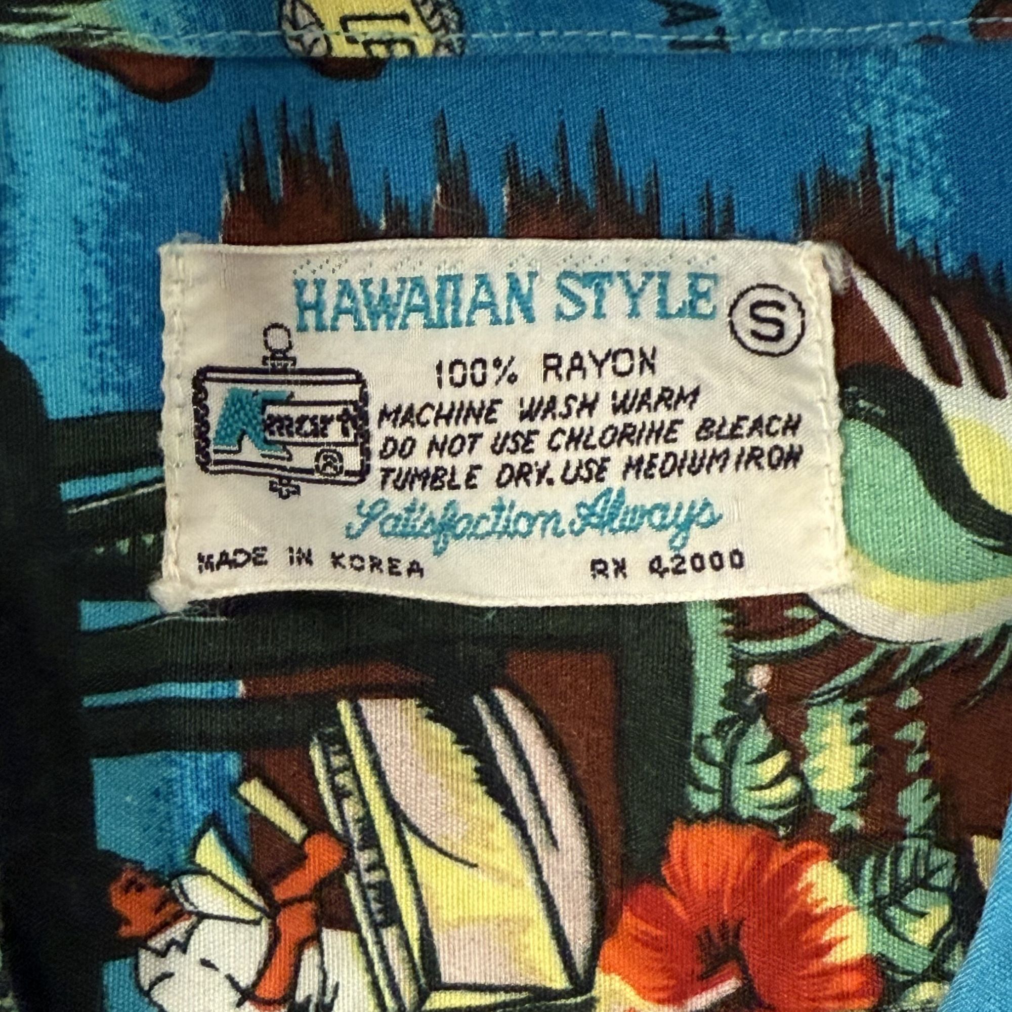 Other 2 pc LOT Vtg Wedding FIGHTING SAVAGES Floral Hawaiian Shirts Size US S / EU 44-46 / 1 - 8 Thumbnail