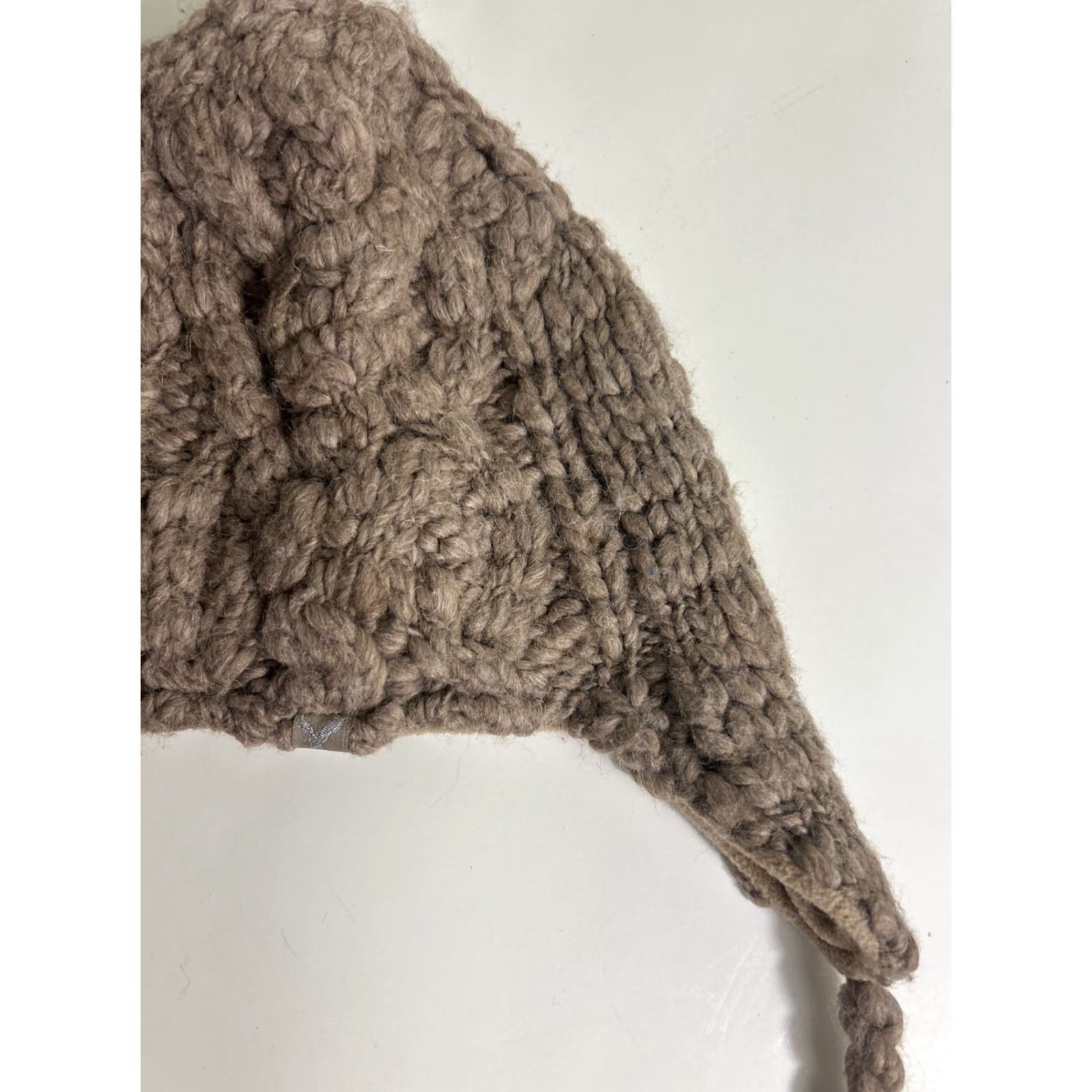American Eagle Outfitters American Eagle Womens Beanie Wool Blend Knit Tassels Snow Brown One Size Size ONE SIZE - 4 Thumbnail