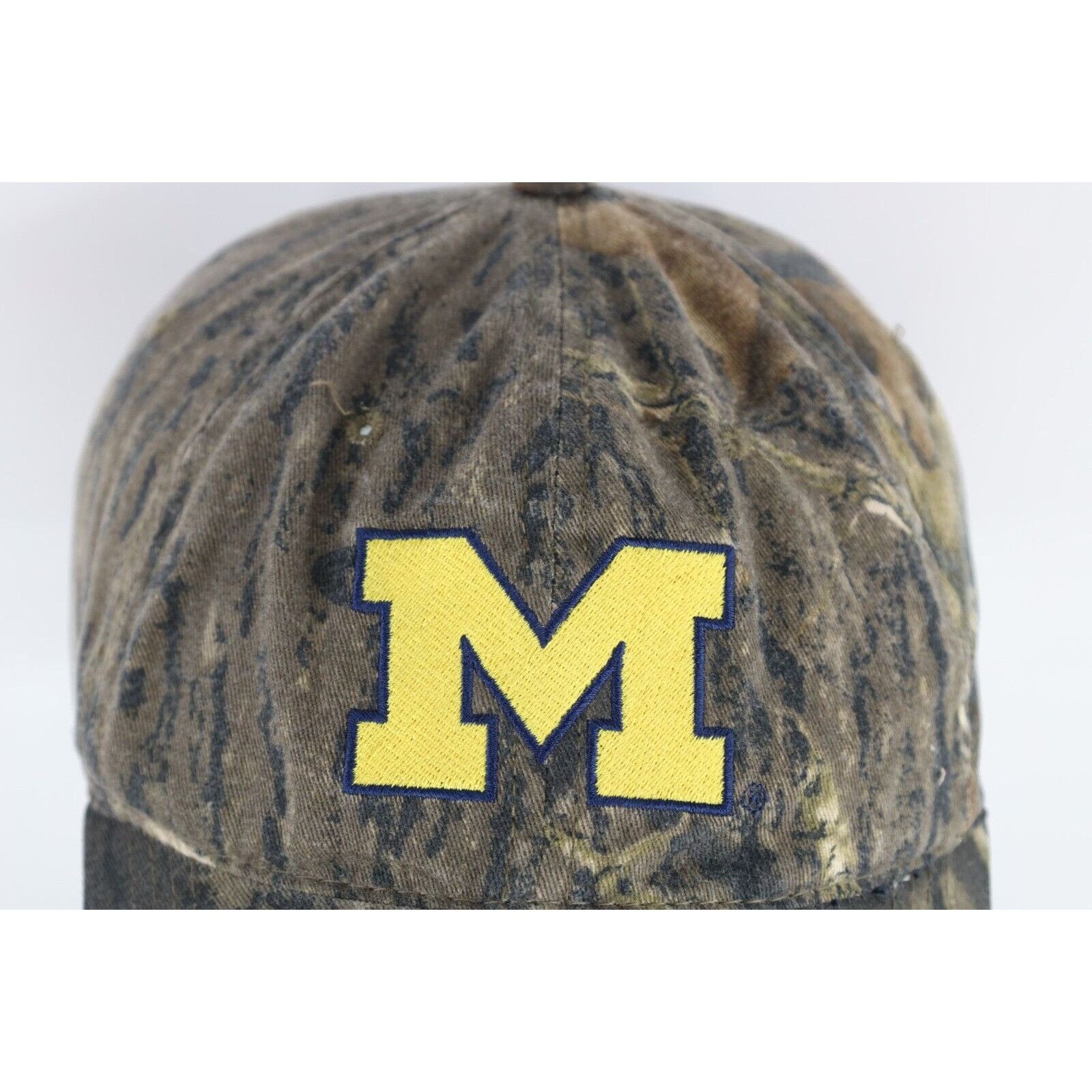 Vintage Vintage Distressed University of Michigan Camouflage Hat Size ONE SIZE - 3 Thumbnail