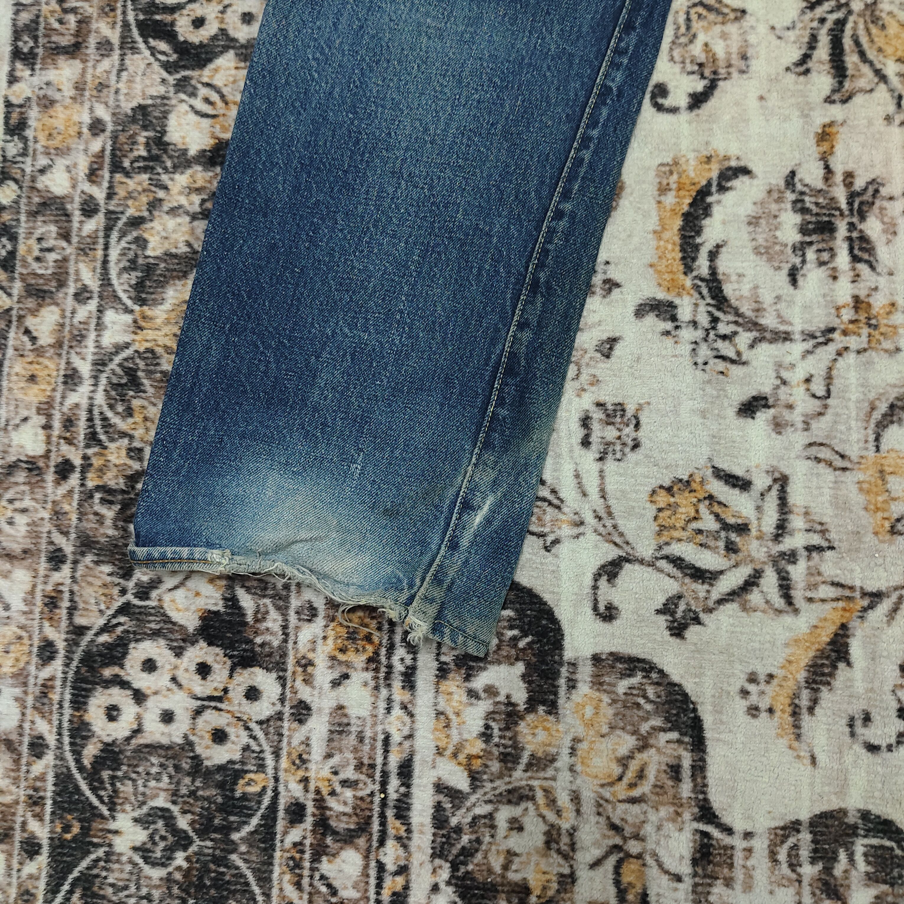 Levi's Vintage 90s Levi's 501xx Big E Distressed Selvedge Jean Size US 32 / EU 48 - 10 Thumbnail