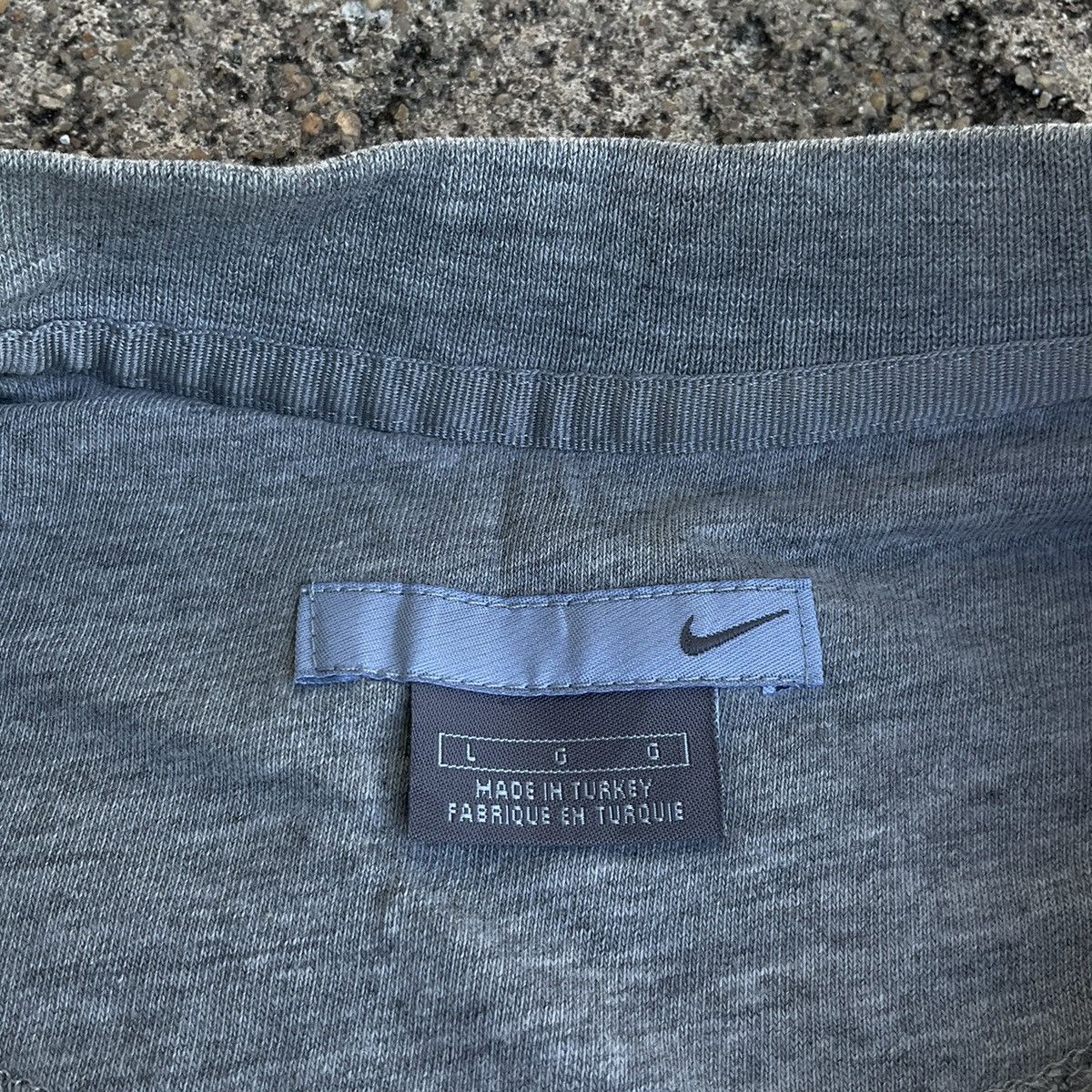 Nike × Vintage Vintage Y2K 00s Nike Navy Swoosh Crewneck Sweatshirt Size US M / EU 48-50 / 2 - 3 Thumbnail