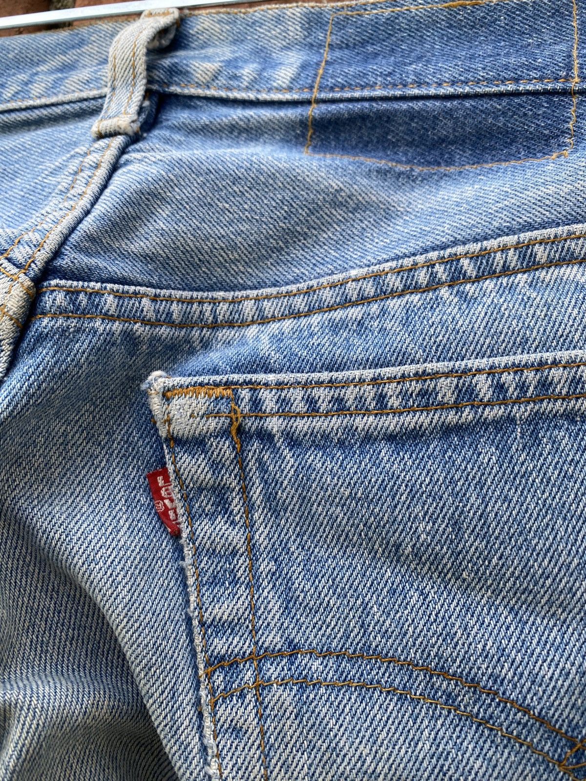 Levi's Vintage Clothing W33x31.5 Vintage levi's 501 repaired distressed made in USA Size US 33 - 9 Thumbnail
