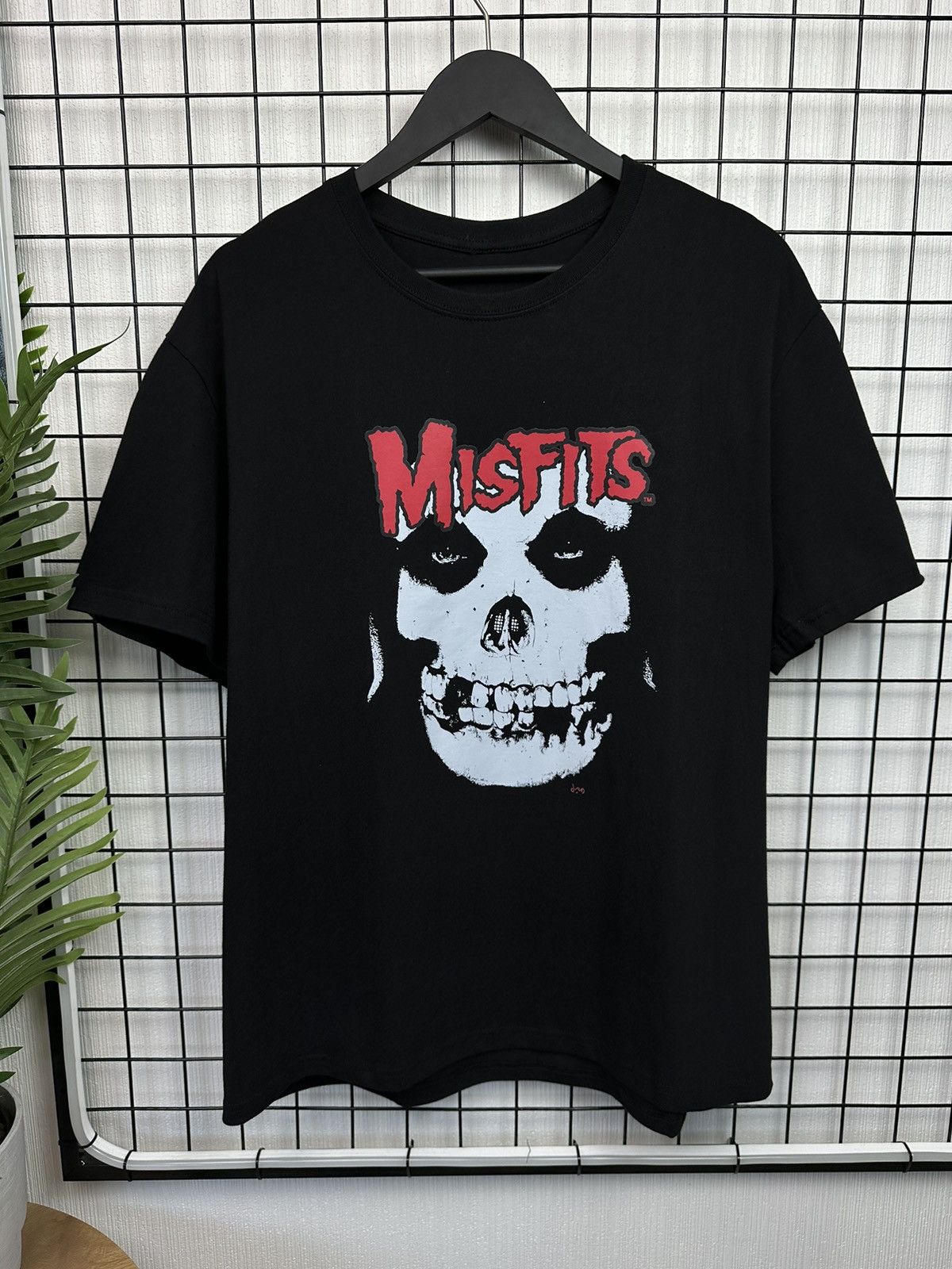 Band Tees × Misfits Misfits Skull Graphic Punk Band Tshirt Men Black L Big logo Size US L / EU 52-54 / 3 - 1 Thumbnail