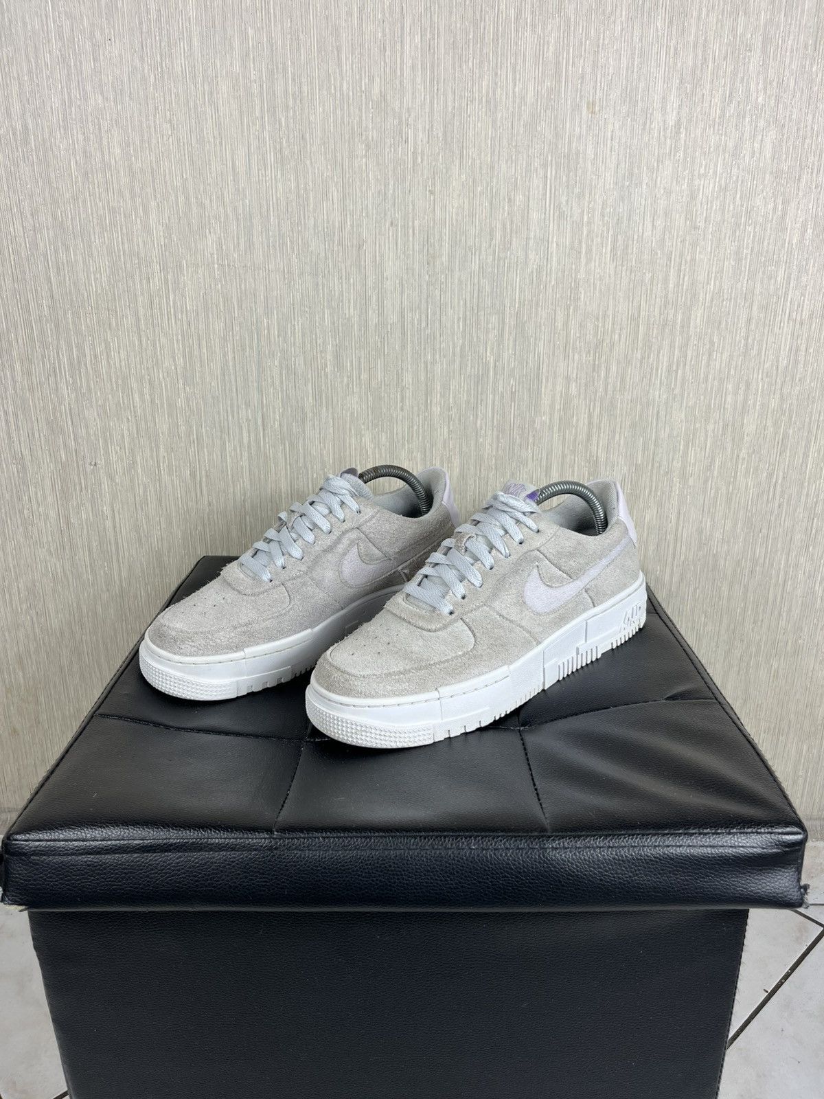 Nike Nike Air Force 1 one pixel suede velvet sneakers shoes lilac Size US 8.5 / EU 41-42 - 2 Thumbnail