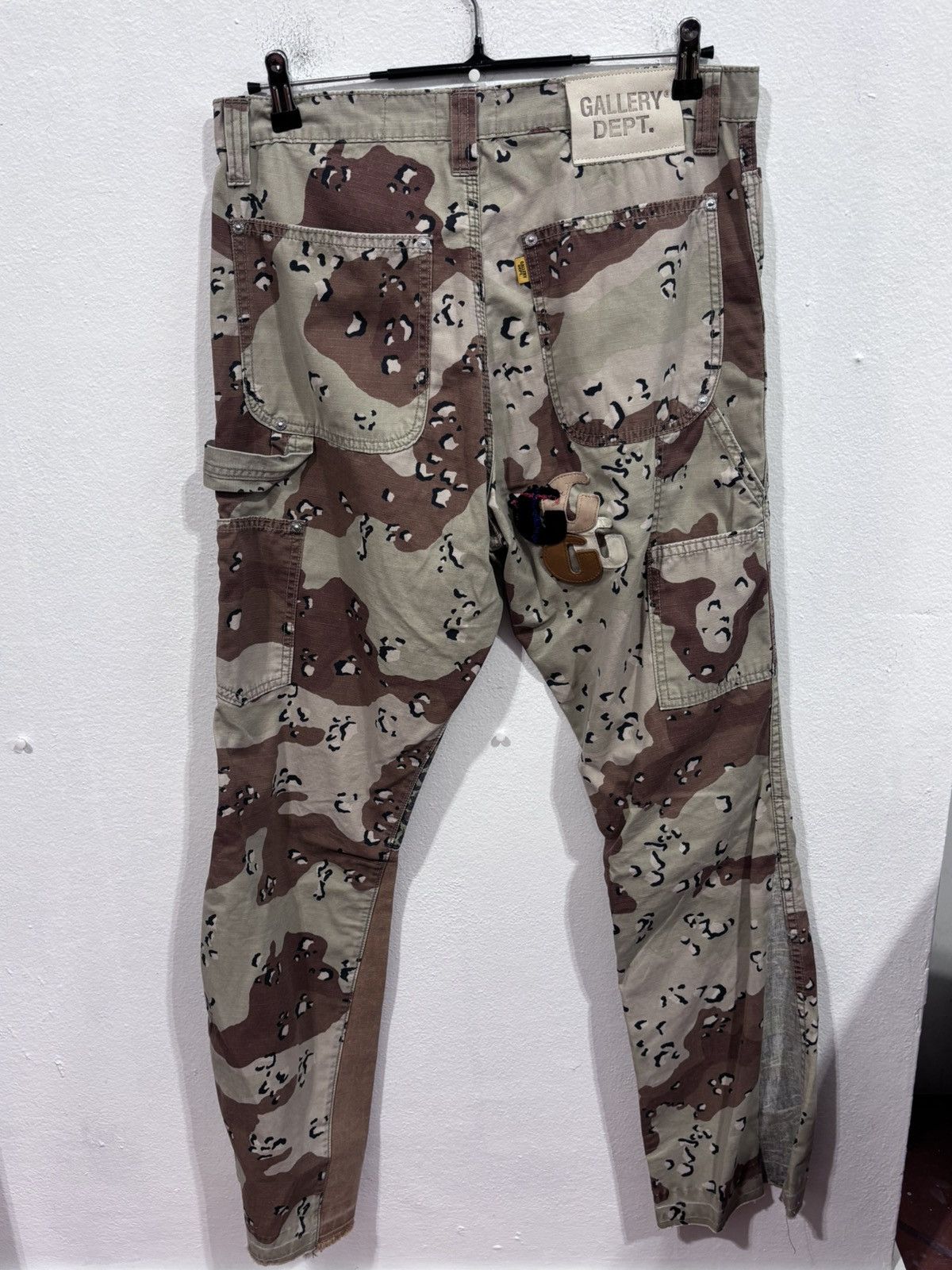 Gallery Dept. Galley Dept. Desert Camo 1 of 1 GGG Patch Jean Size US 33 - 4 Thumbnail