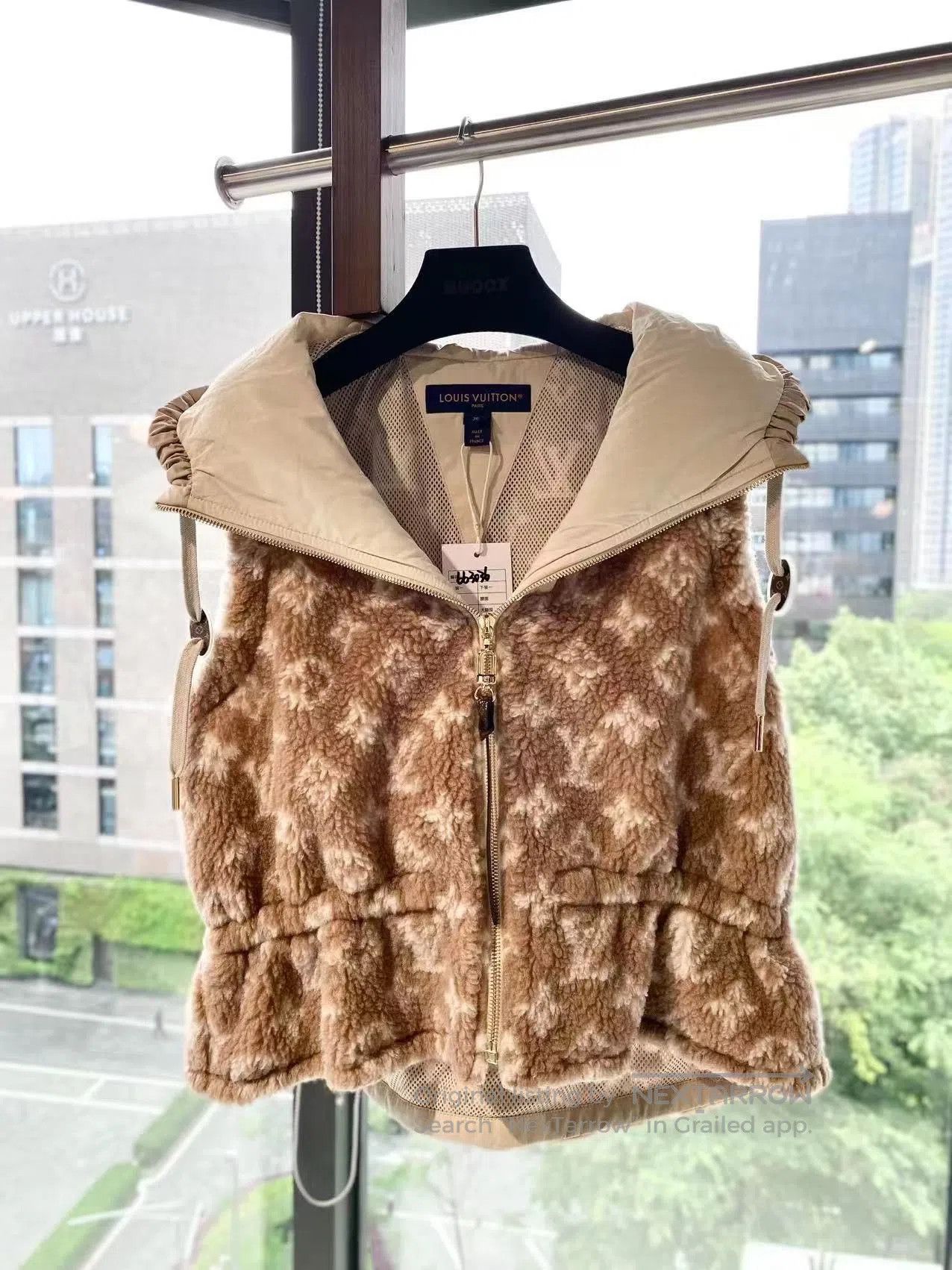 Louis Vuitton Louis Vuitton Monogram Teddy Vest. Size XS / US 0-2 / IT 36-38 - 1 Thumbnail