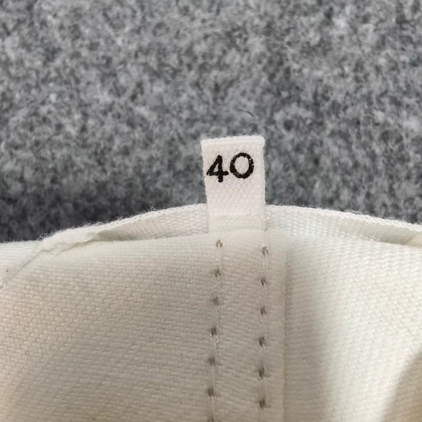 Maison Margiela Maison Margiela White Jeans with Cutouts at the Waist Size 27" / US 4 / IT 40 - 3 Thumbnail