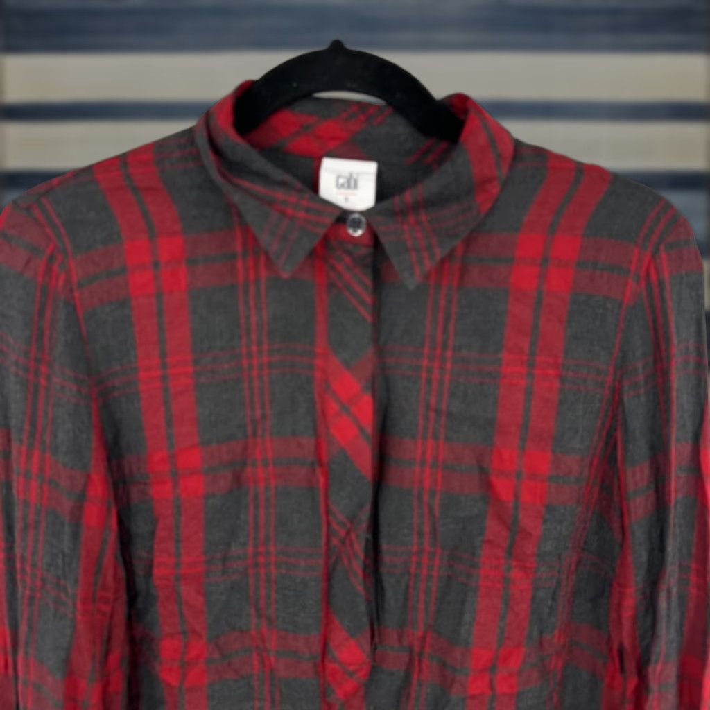 Vintage Cabi Shirt Womens Small Red Black Plaid Button Up Rayon Long Sleeve 3587 Blouse Top Size S / US 4 / IT 40 - 1 Thumbnail