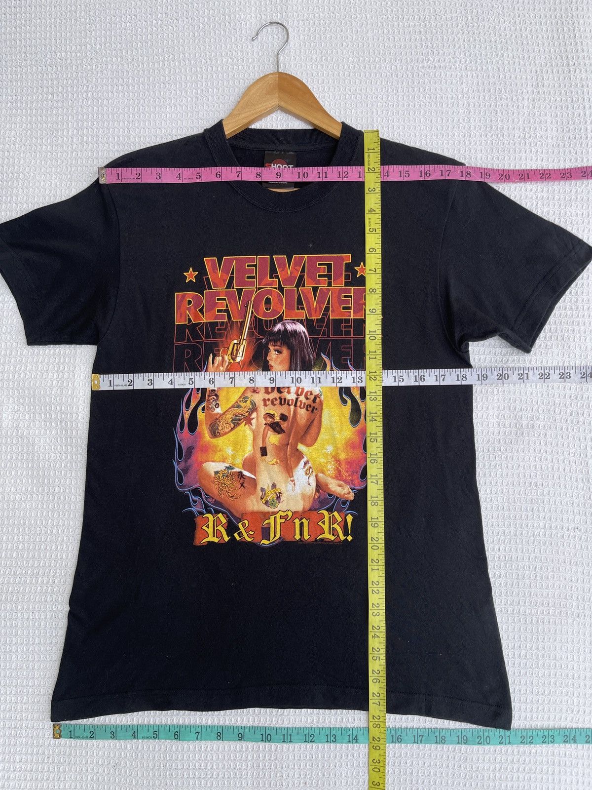 Band Tees Rare🔥Vintage y2k VELVET REVOLVER Sexy Girl T Shirt Size US M / EU 48-50 / 2 - 8 Thumbnail