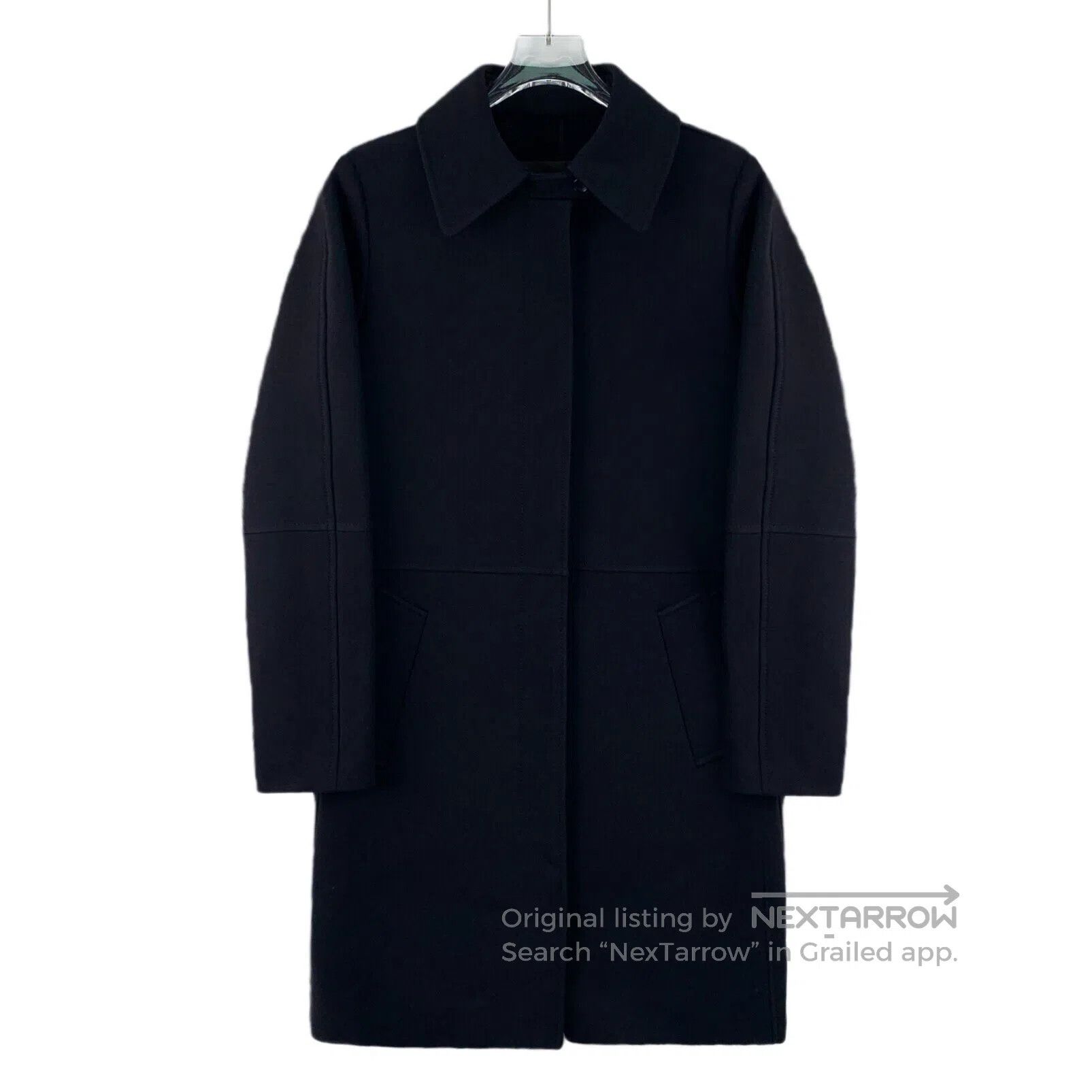 Louis Vuitton Louis Vuitton Black Collar Long Sleeve Coat| Size XS / US 0-2 / IT 36-38 - 1 Thumbnail