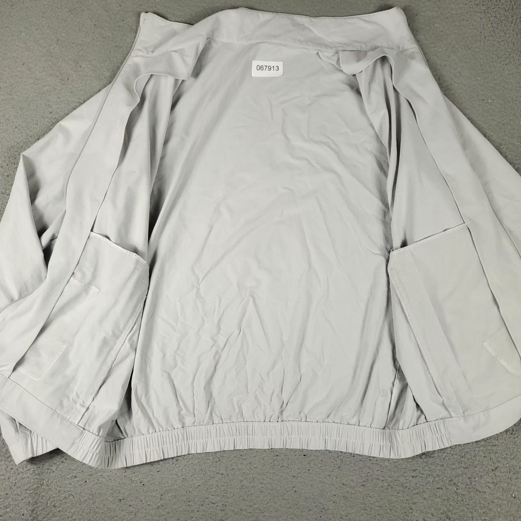 Lululemon Lululemon Jacket Mens Large Light Gray Full Zip Athletic Lightweight Windbreaker Size US L / EU 52-54 / 3 - 6 Thumbnail