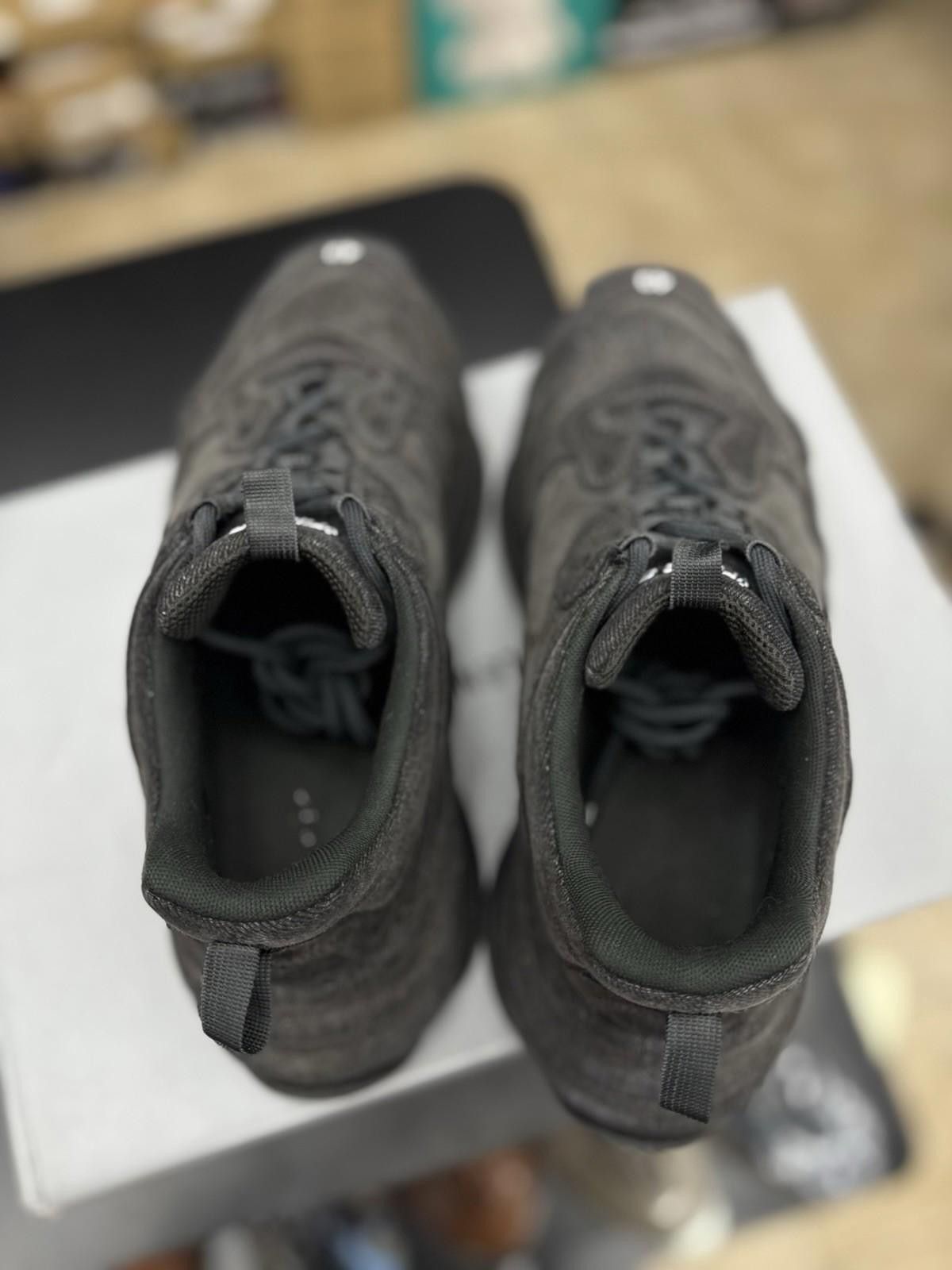 Balenciaga Balenciaga Triple S Denim Size 10US/43EU $1150 Retail Size US 10 / EU 43 - 11 Thumbnail