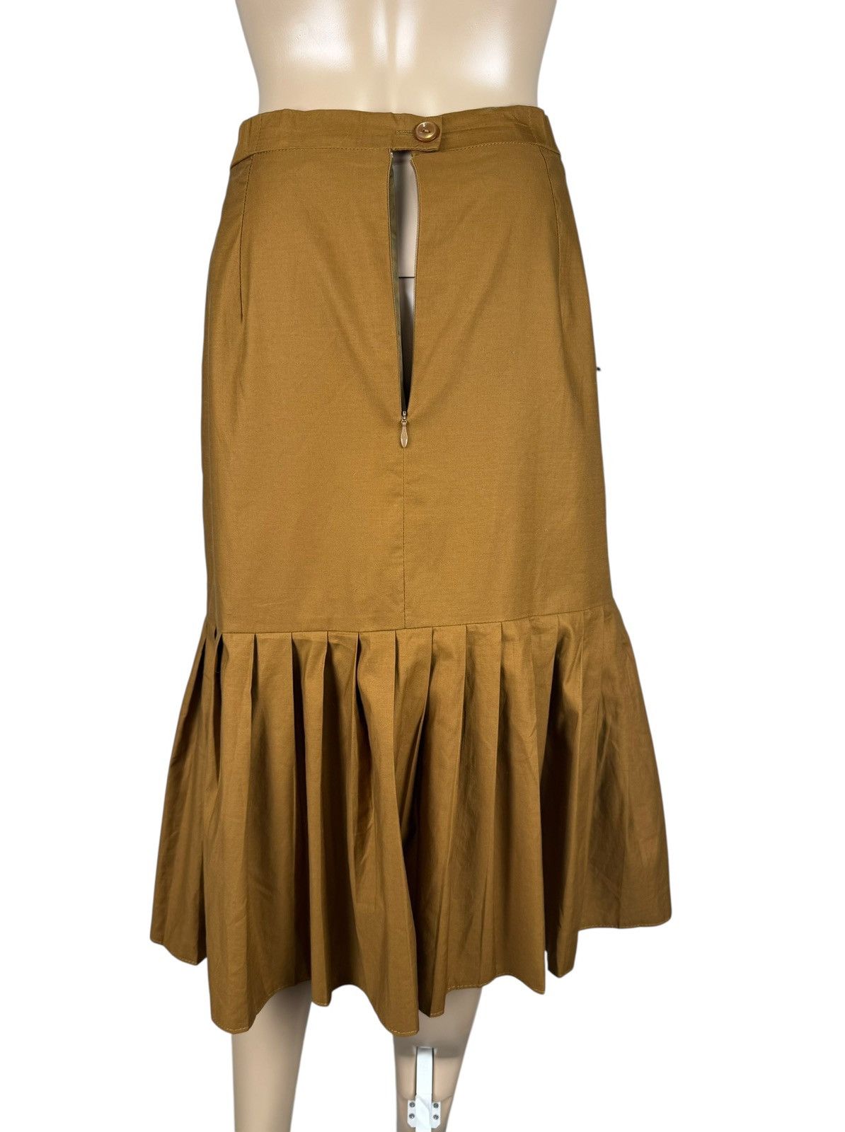 Givenchy Givenchy En Plus Vintage Skirt Pleated High Waist size 42 Size 28" / US 6 / IT 42 - 10 Thumbnail