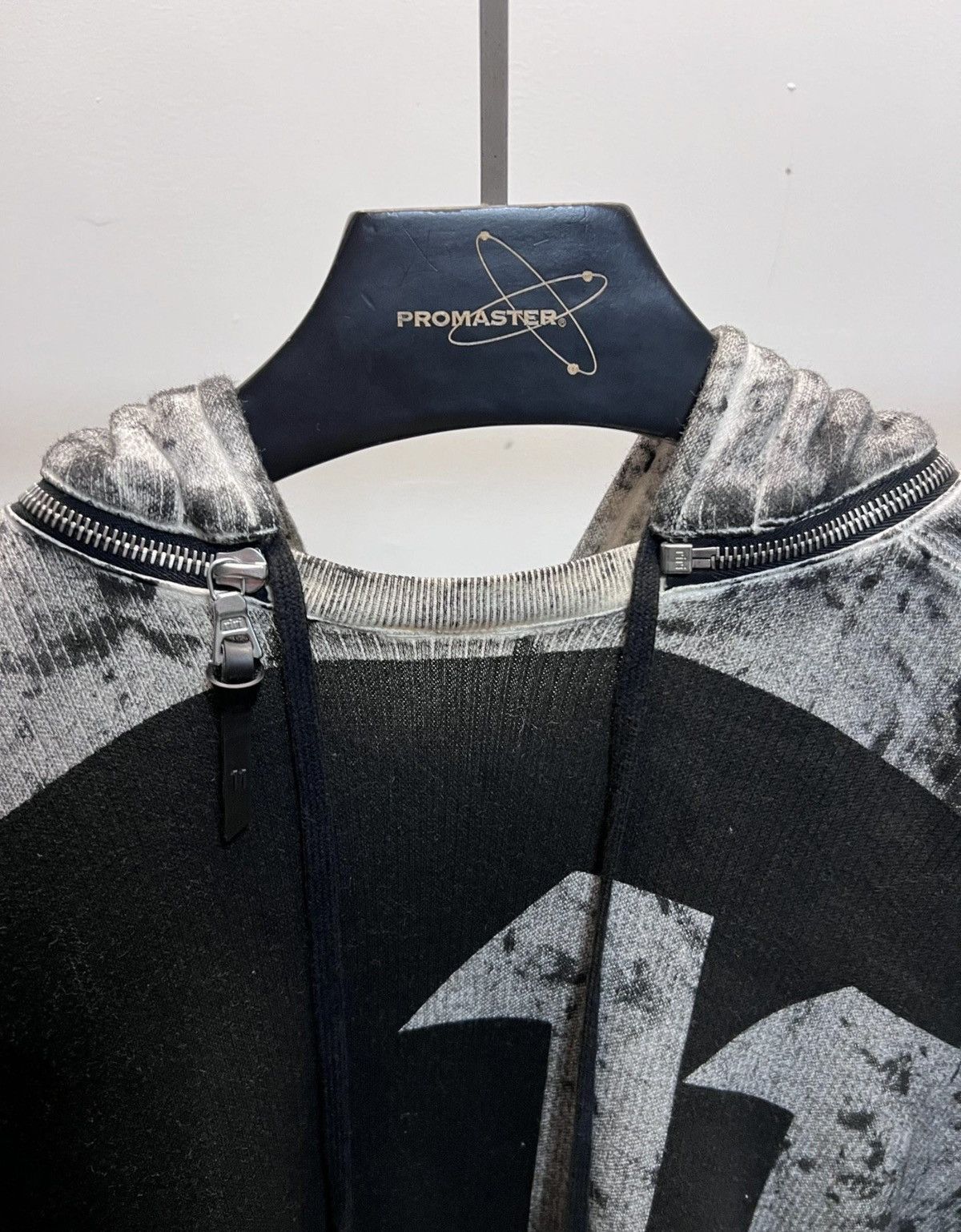 11 By Boris Bidjan Saberi 11ByBBS Boris Bidjan Saberi Ink-Spray Hoodie Size US M / EU 48-50 / 2 - 3 Thumbnail