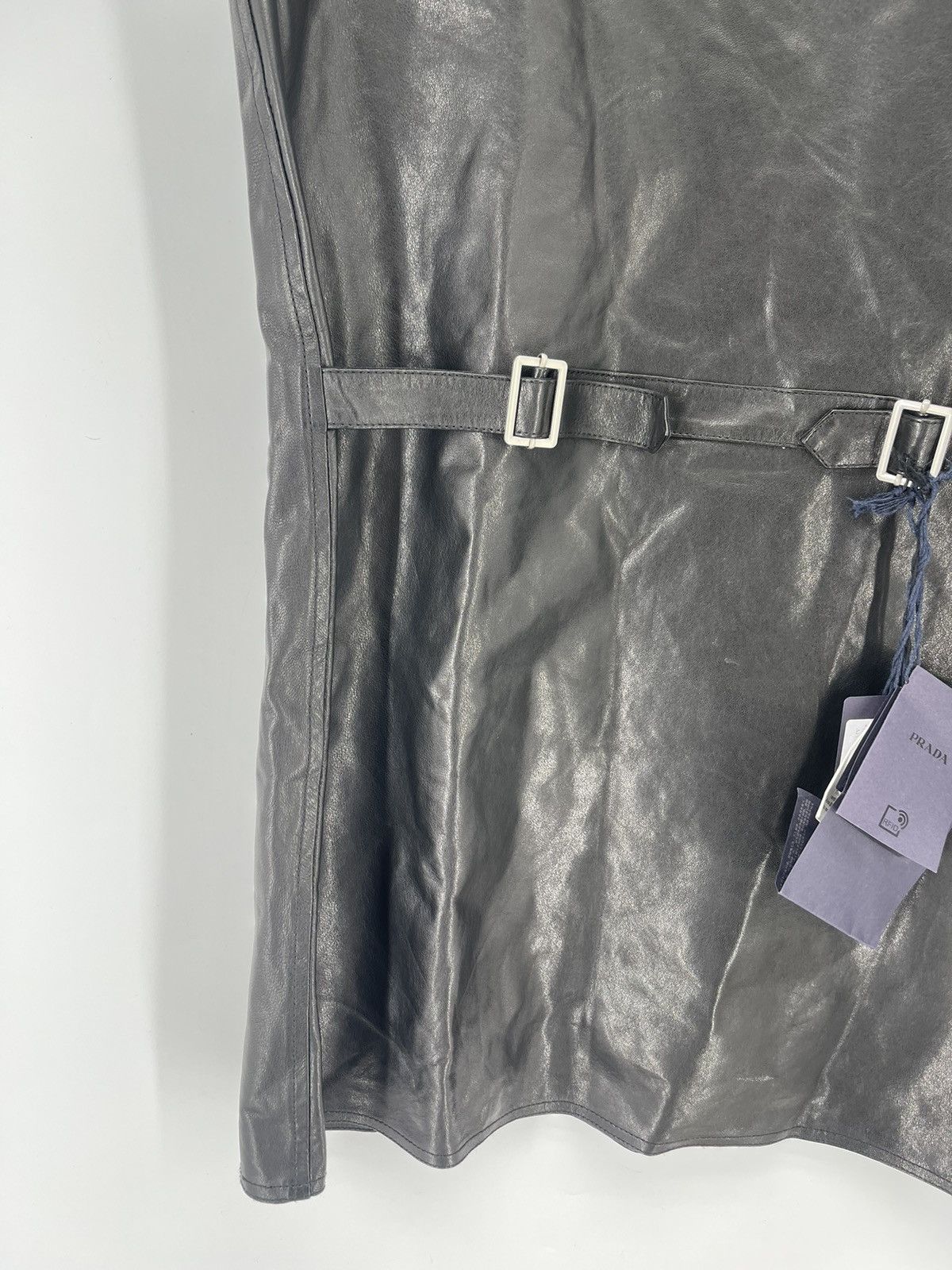 Prada Prada Sleeveless Vitello Jacket Size US S / EU 44-46 / 1 - 4 Thumbnail