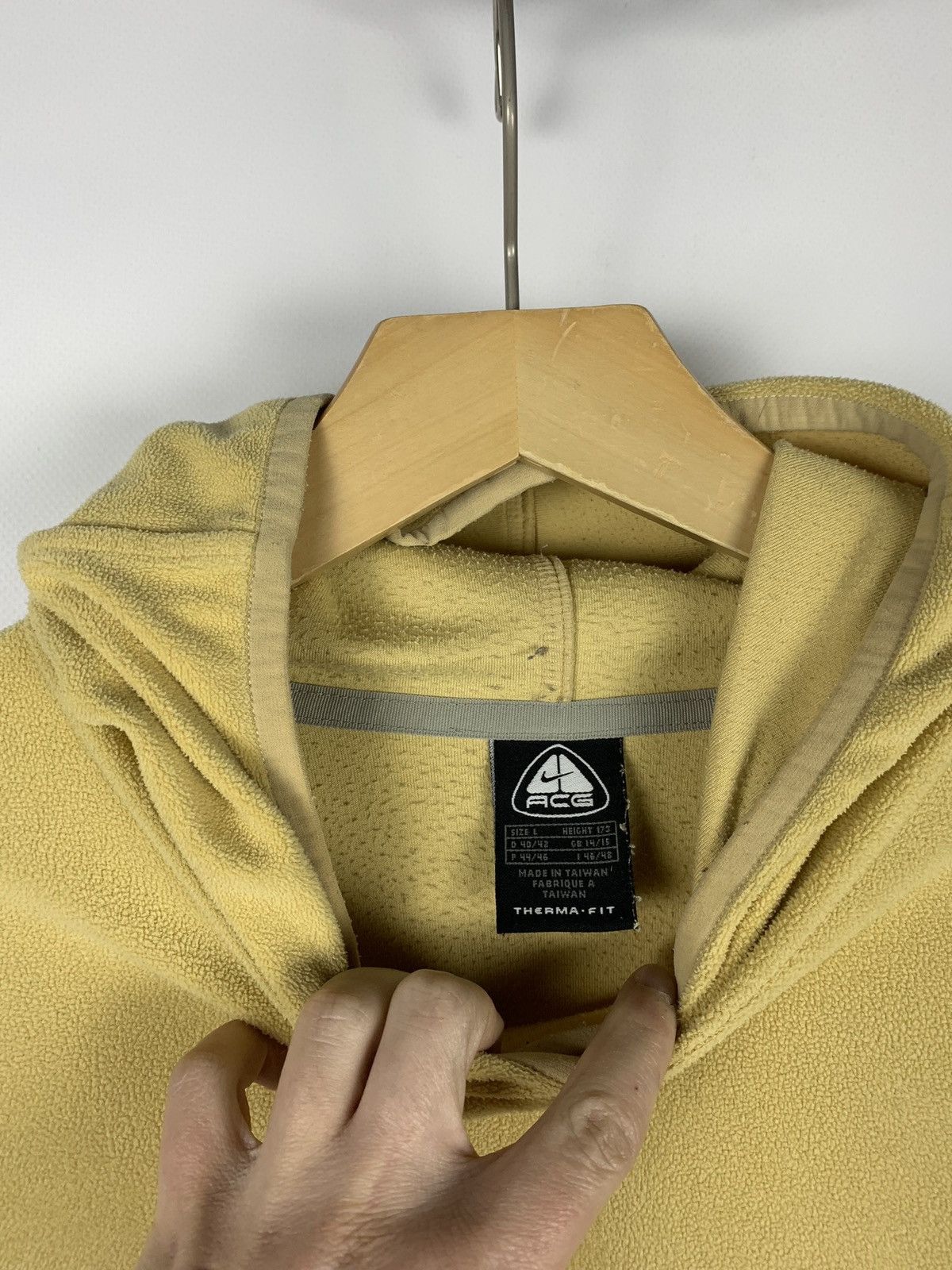 Nike ACG Vintage Nike ACG Therma-Fit Sherpa Hoodie Men’s Size L Size US L / EU 52-54 / 3 - 3 Thumbnail
