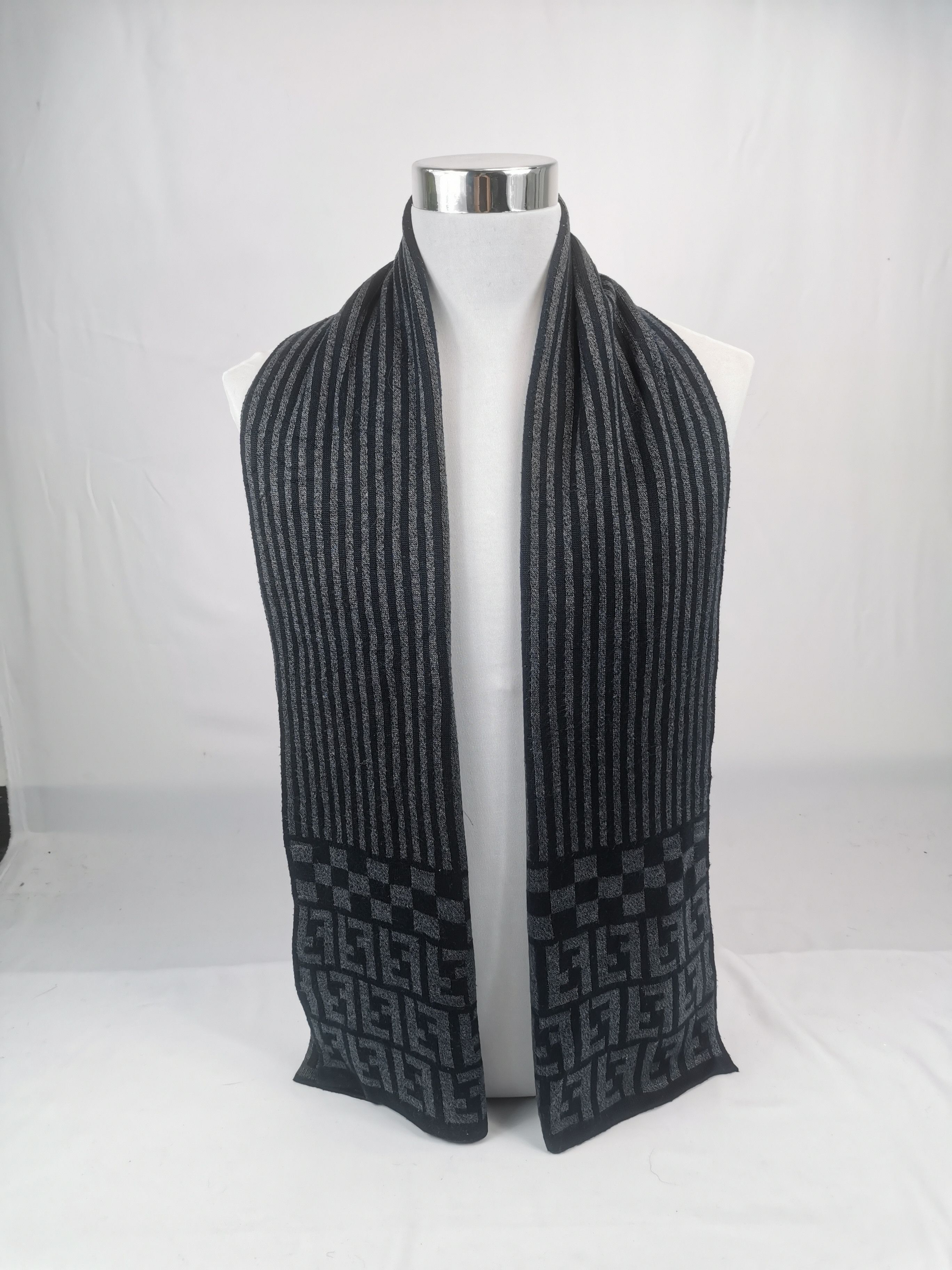Fendi Fendi scarf muffler winter Size ONE SIZE - 8 Thumbnail