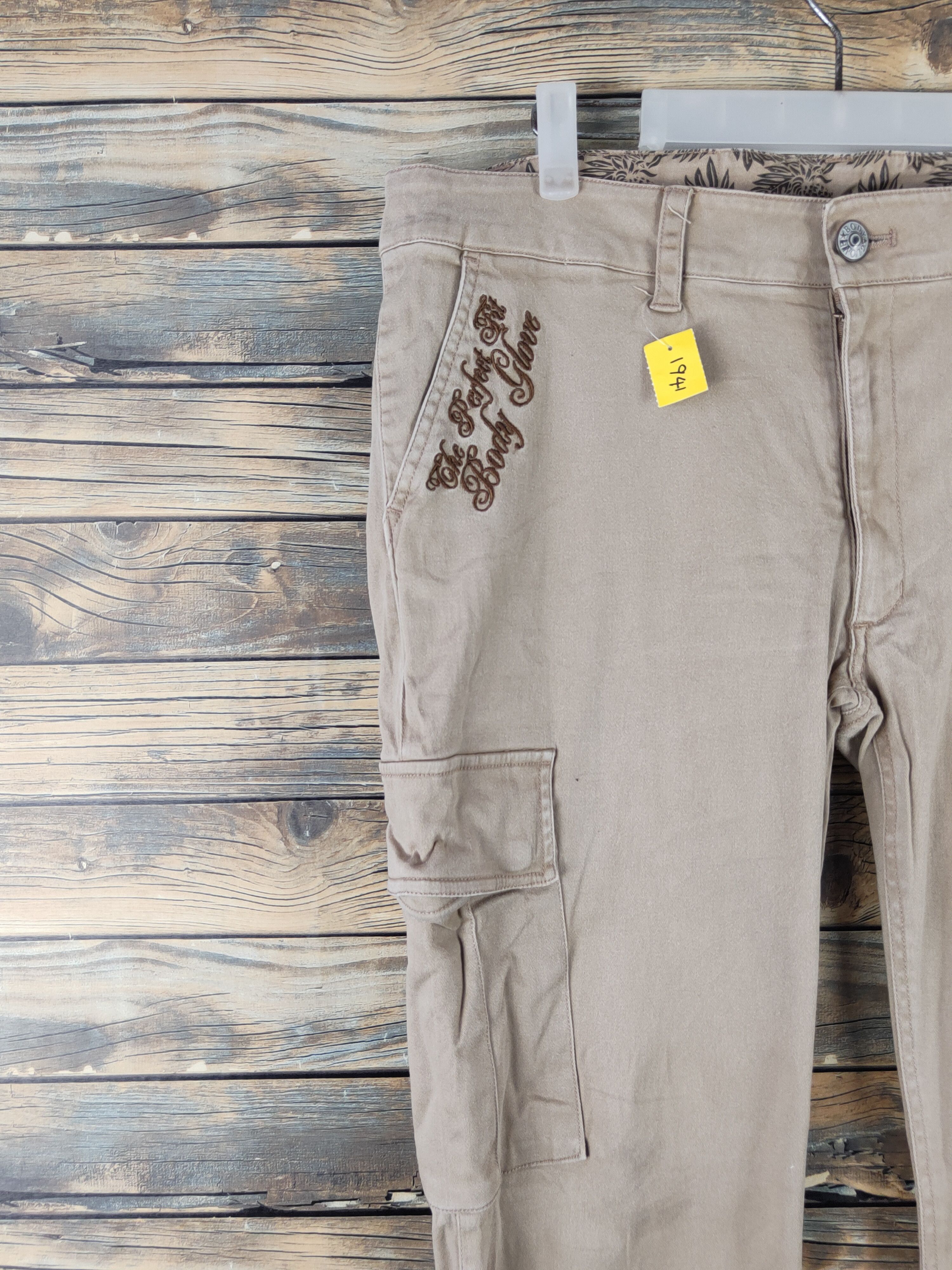 Body Glove DL Body Glove Beige Multipocket Cargo Pants #1941 Size 36" / US 14 / IT 50 - 4 Thumbnail