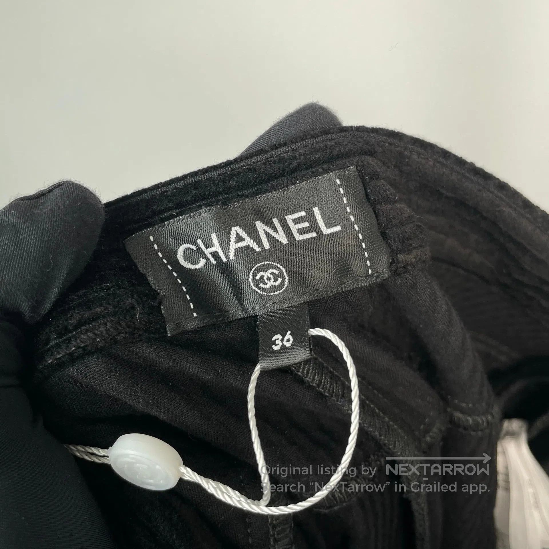 Chanel Chanel Black corduroy straight leg trousers| Size 35" - 4 Thumbnail