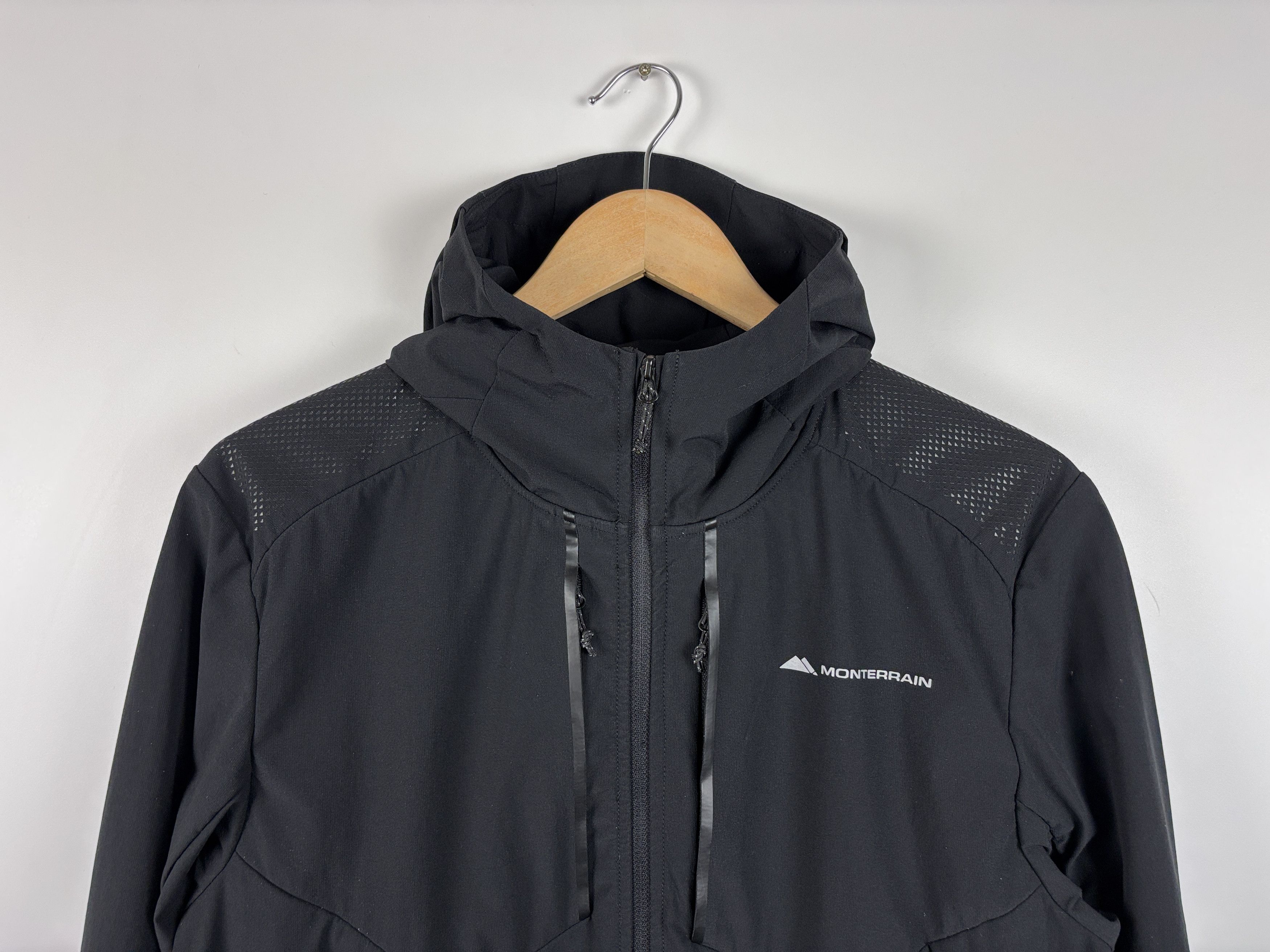 Other Mens Monterrain Hooded Jacket Windbreaker Black Size M Size US M / EU 48-50 / 2 - 2 Thumbnail