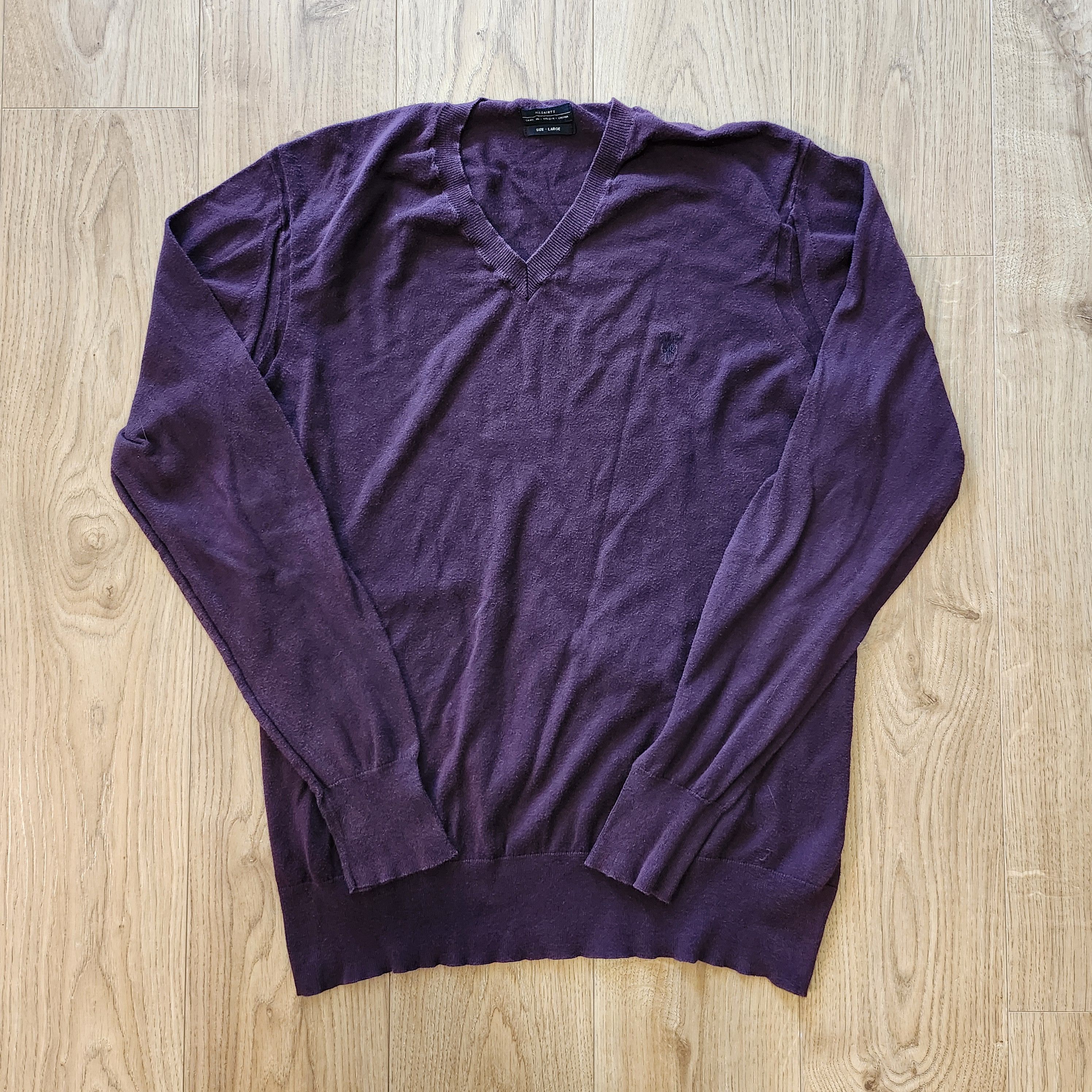 Allsaints Burgundy Embroidery Logo V-neck Sweater Size US L / EU 52-54 / 3 - 1 Thumbnail